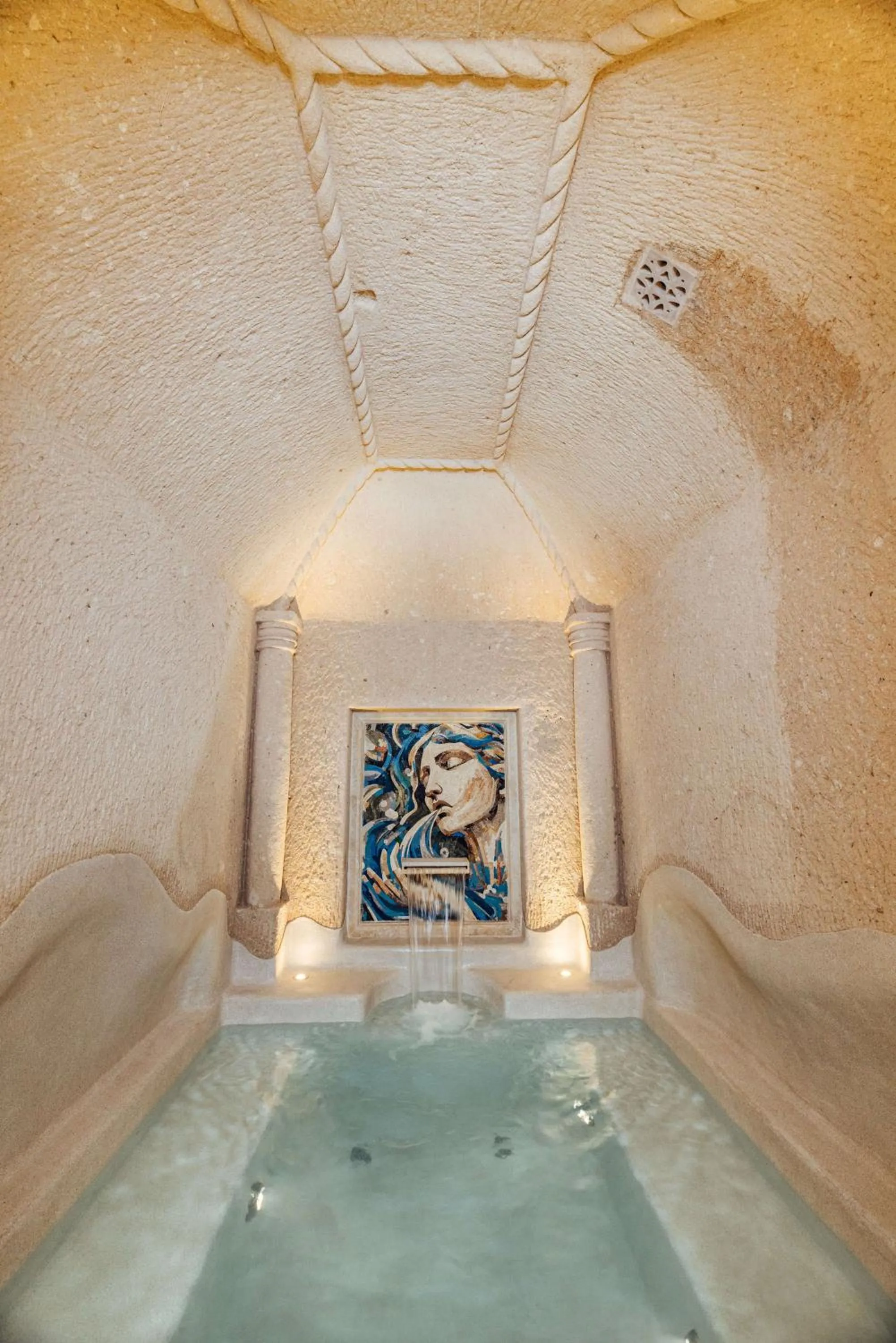 Hot Tub in Via Regia Cappadocia Hotel