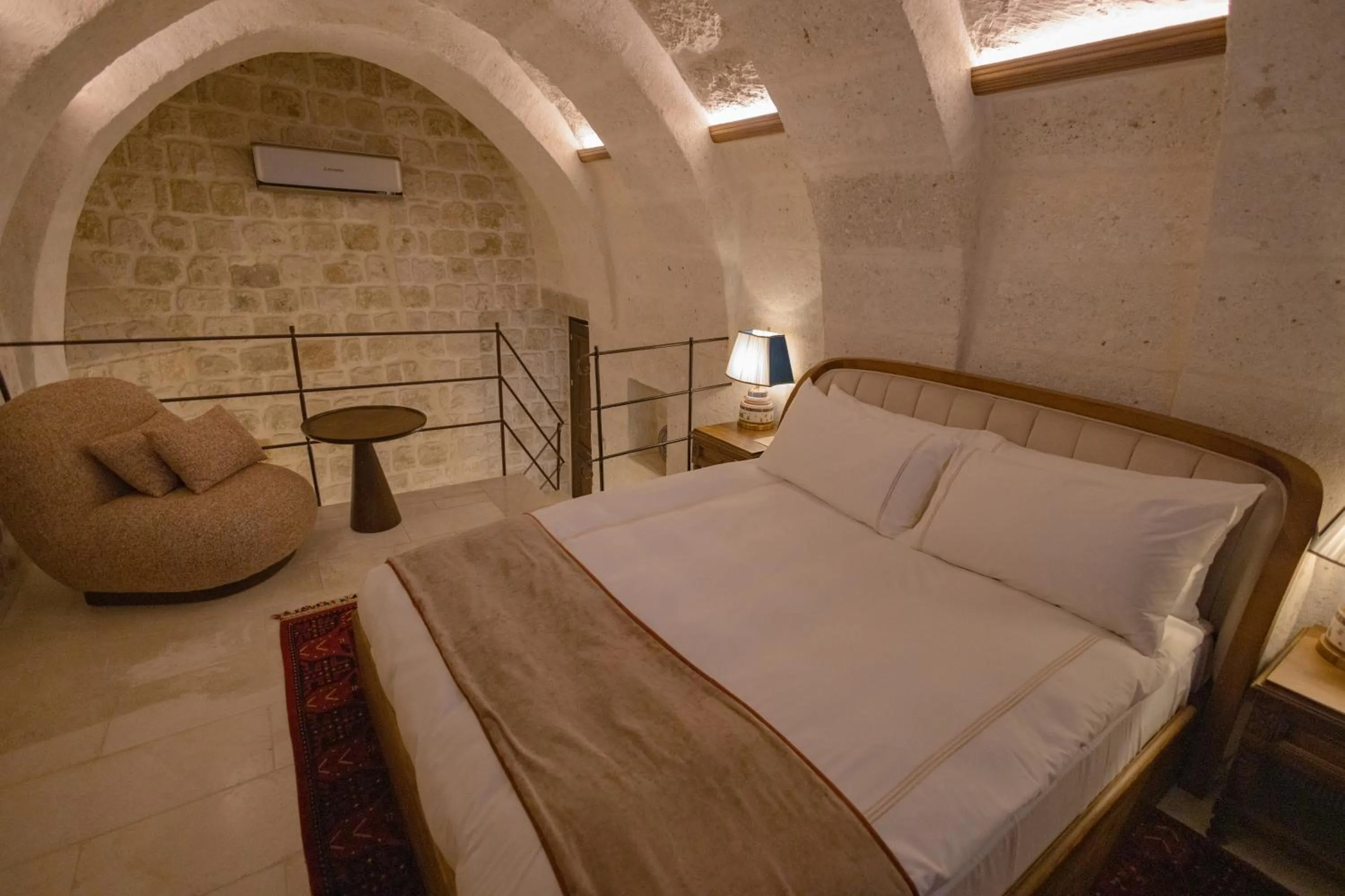 Bed in Via Regia Cappadocia Hotel