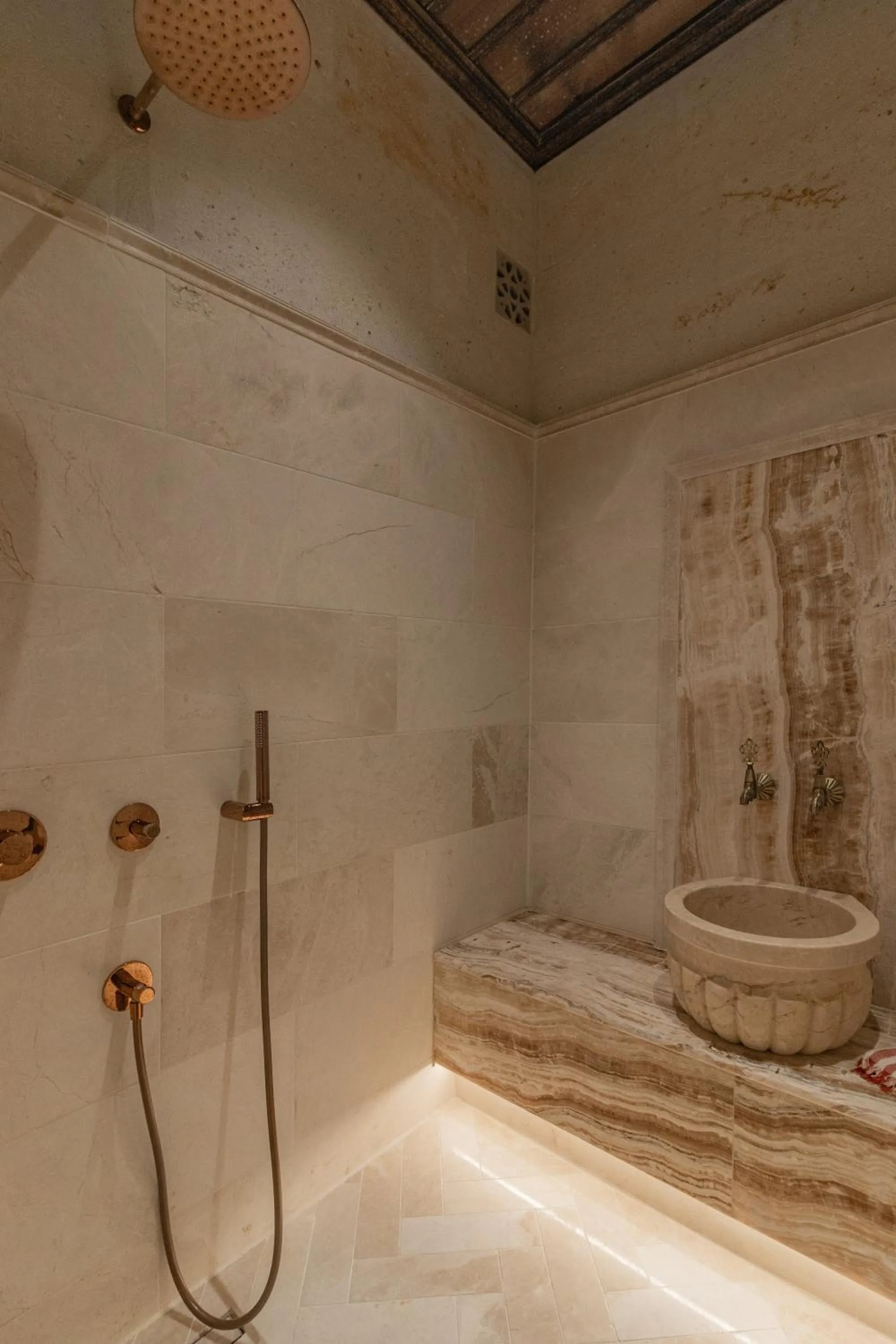 Bathroom in Via Regia Cappadocia Hotel