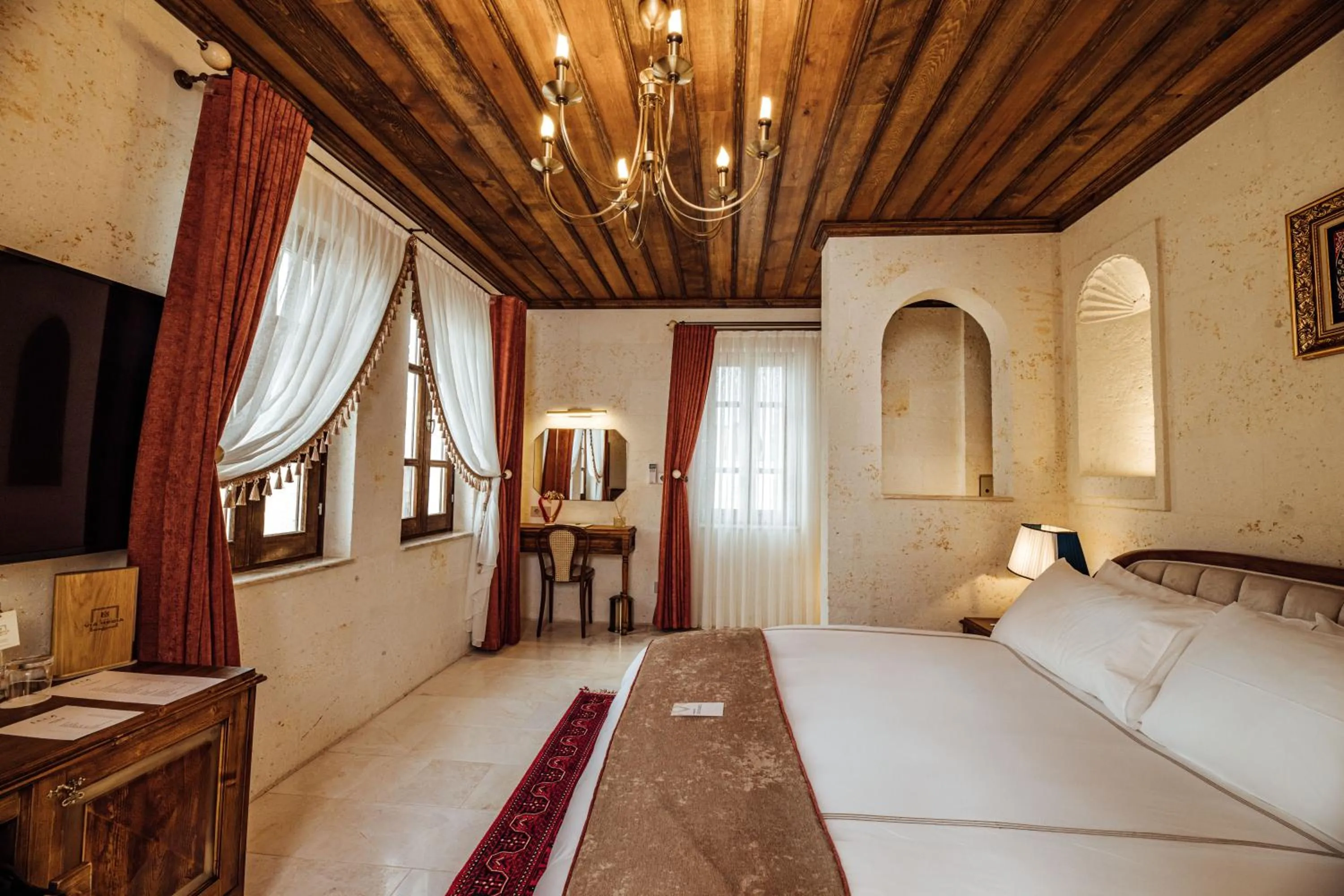 Bedroom, Bed in Via Regia Cappadocia Hotel