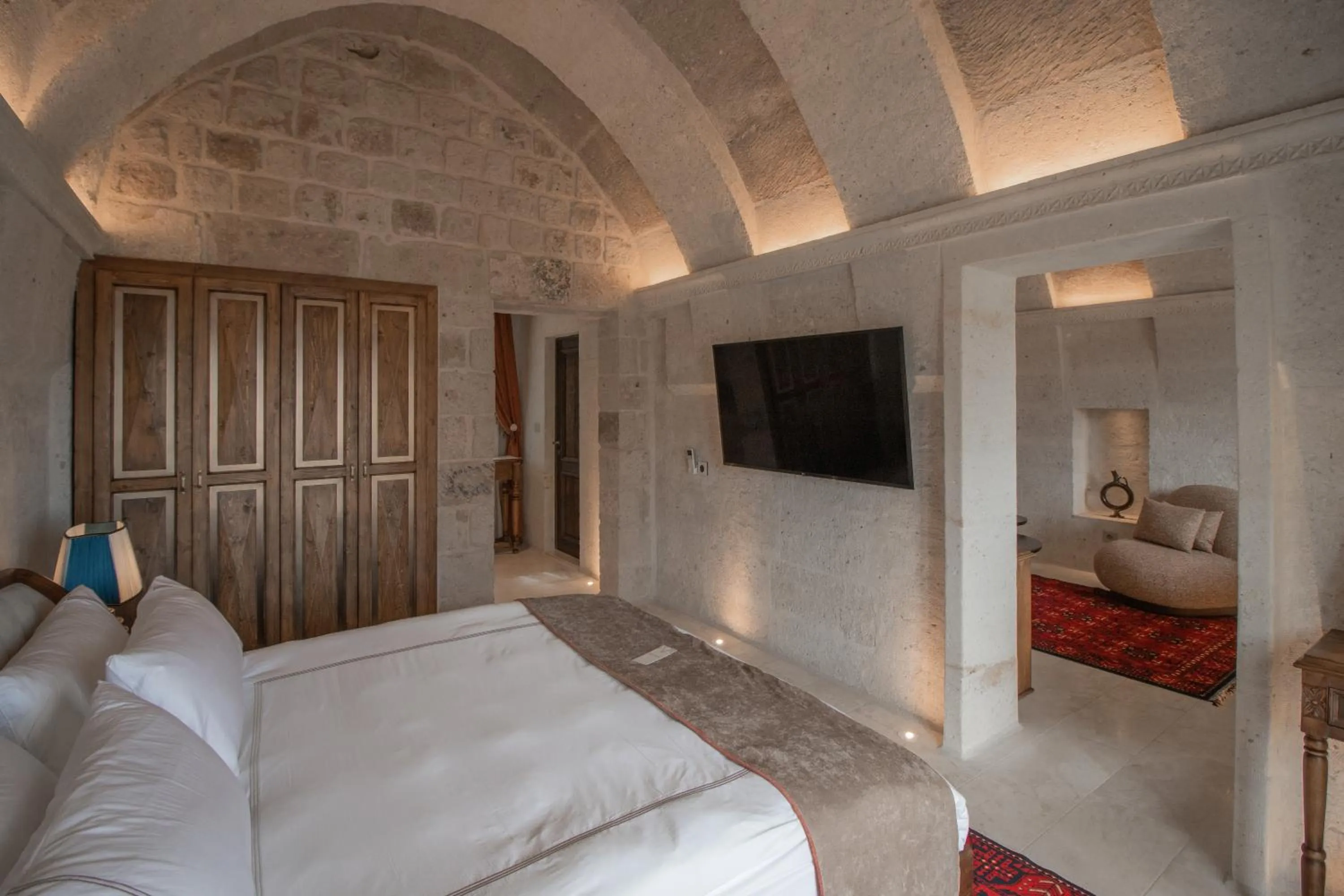 TV and multimedia, Bed in Via Regia Cappadocia Hotel