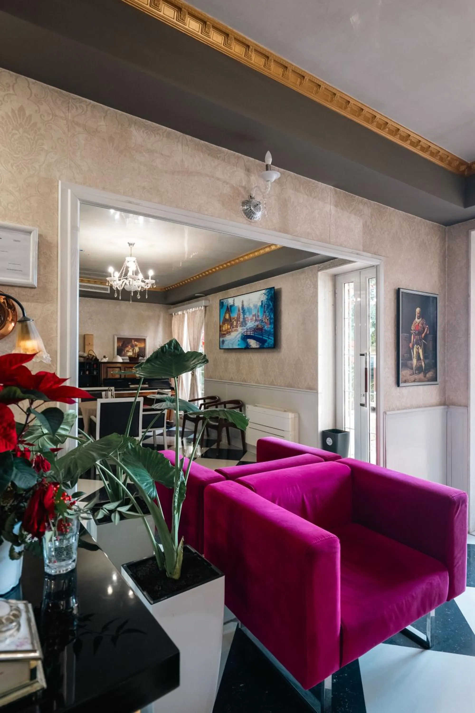 Seating area in Hotel Aria