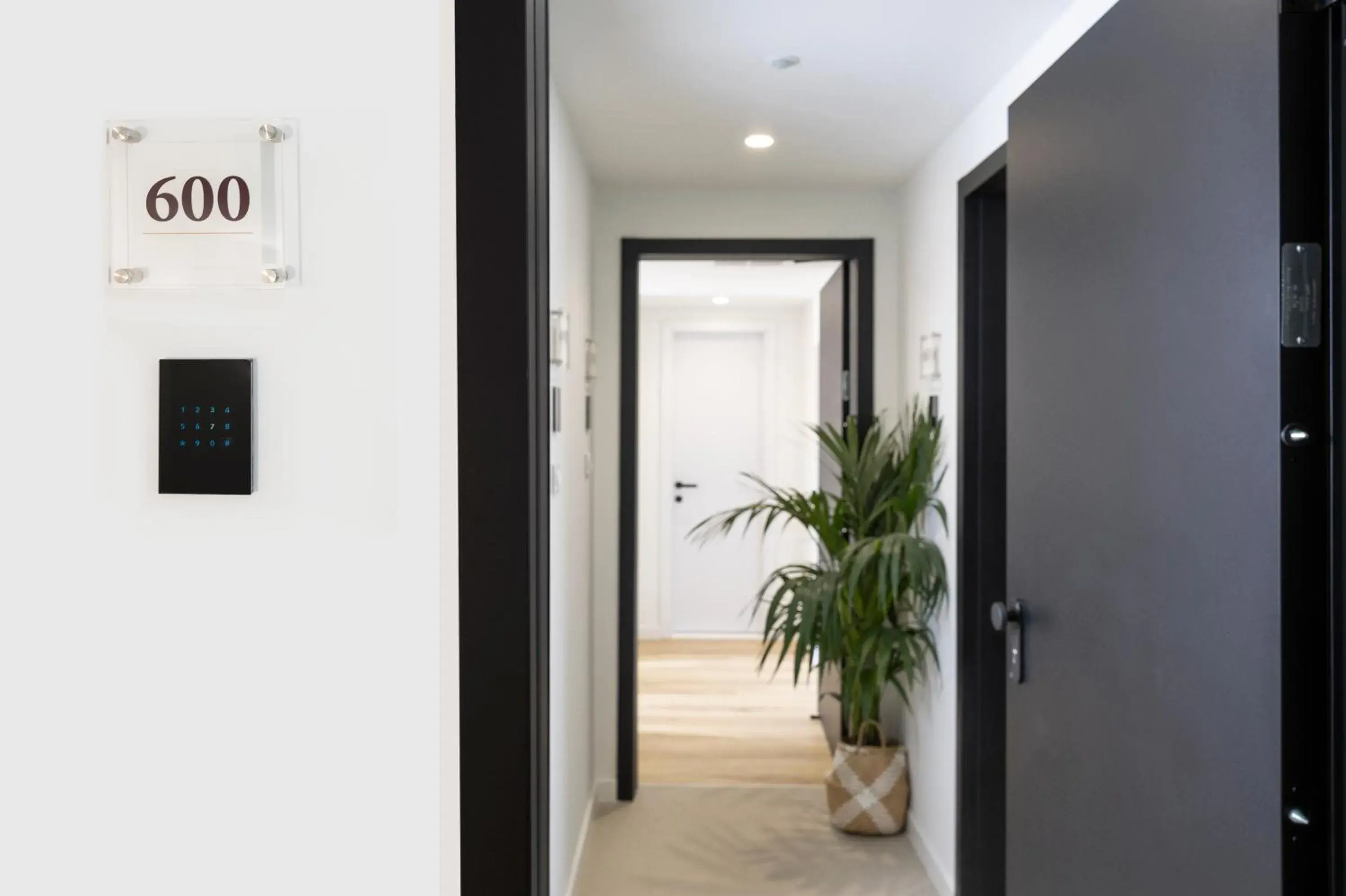 Facade/entrance in Hestia - Asklipiou 9 Facade/entrance in Hestia - Asklipiou 9