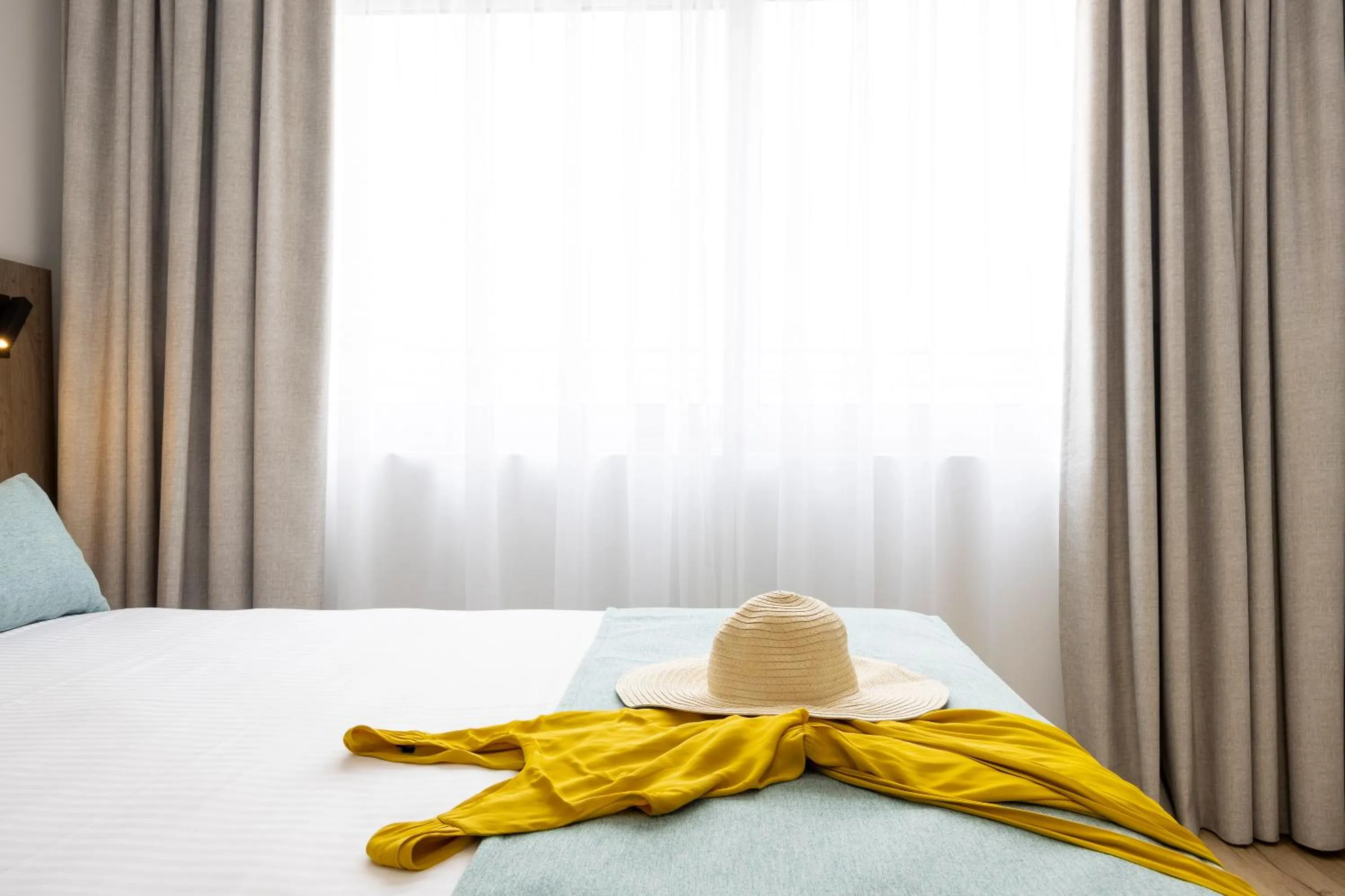 Bed in Hestia - Asklipiou 9