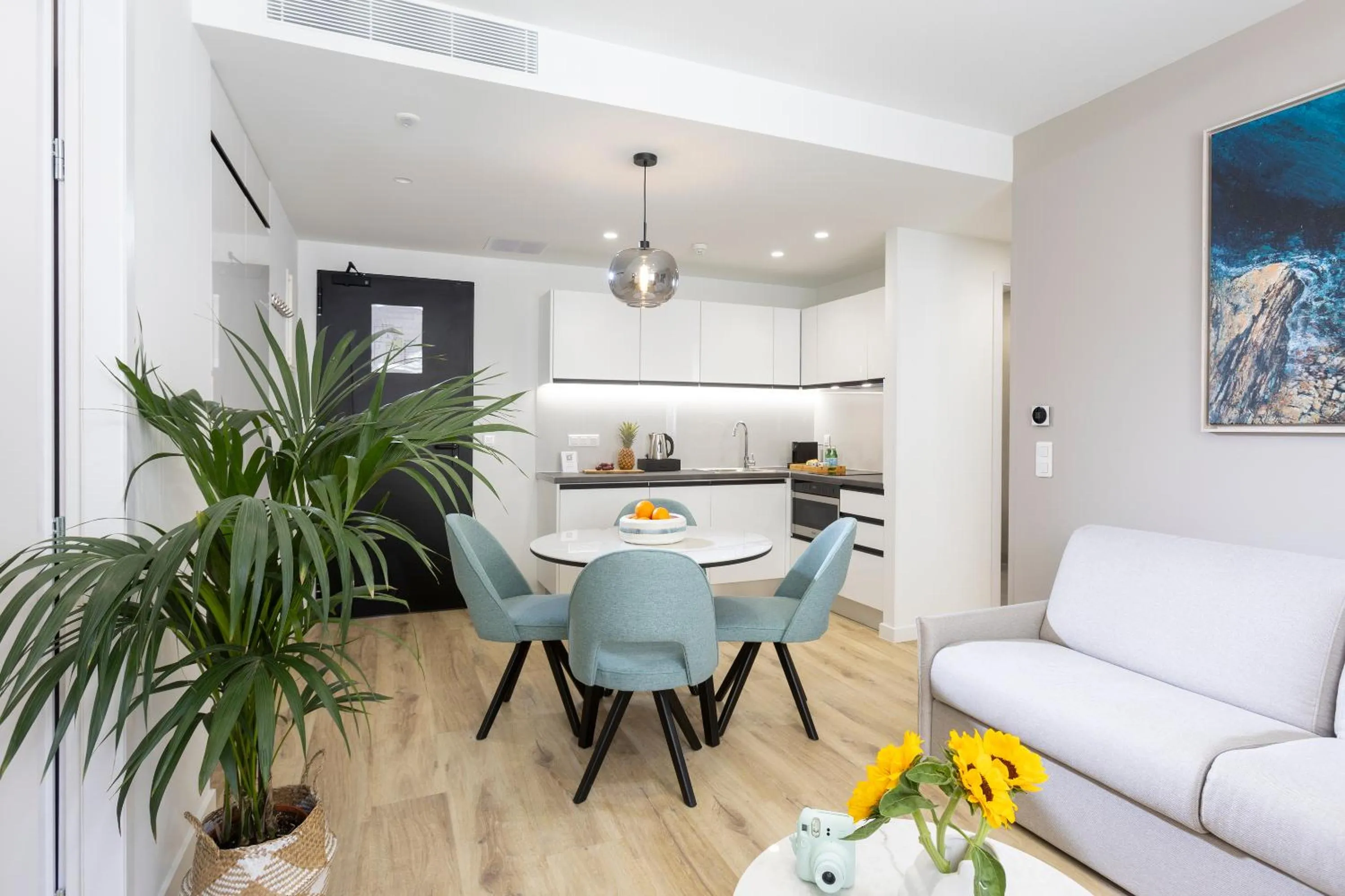 Kitchen or kitchenette in Hestia - Asklipiou 9