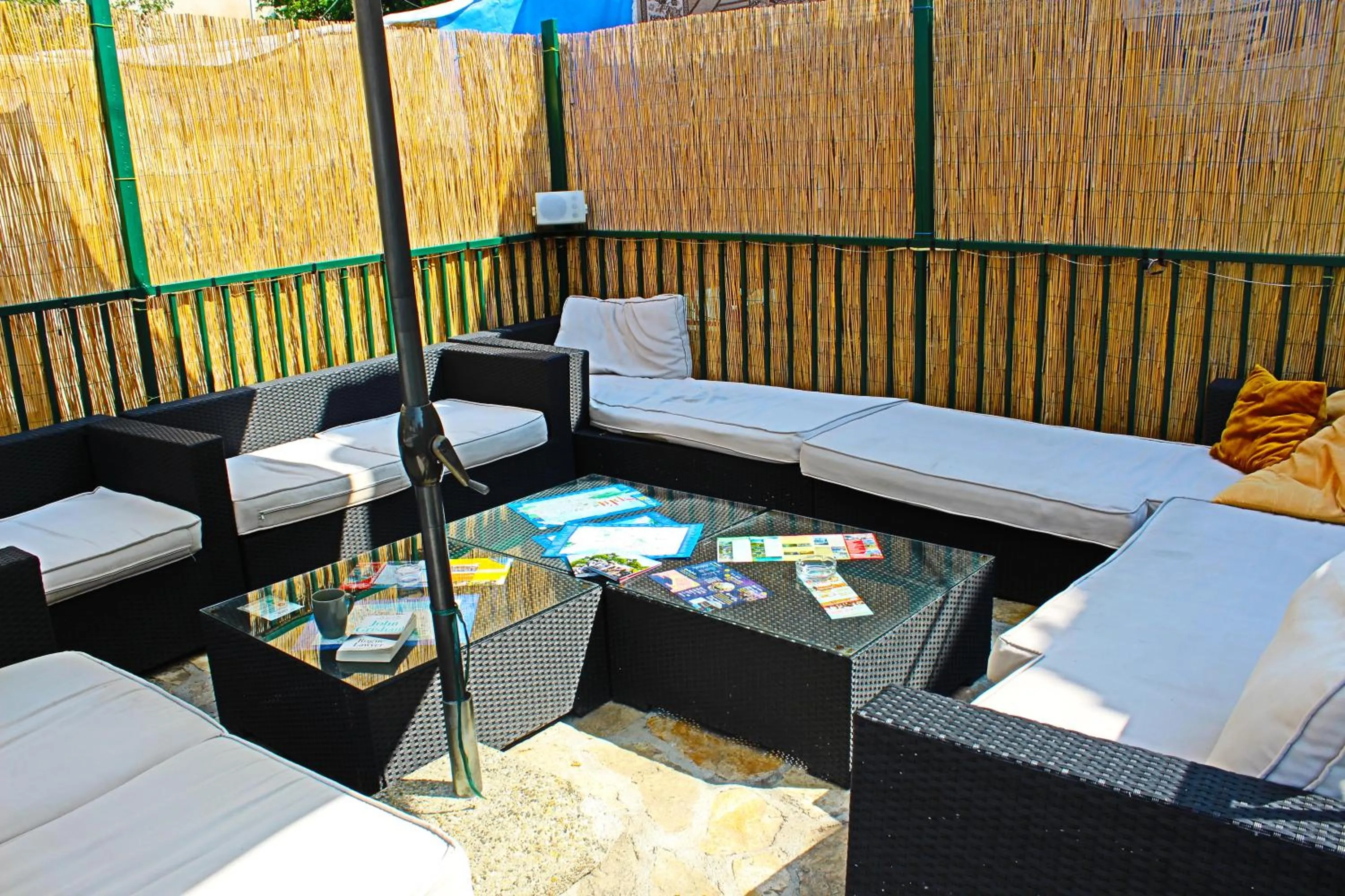 Balcony/Terrace in Croparadise Hostel