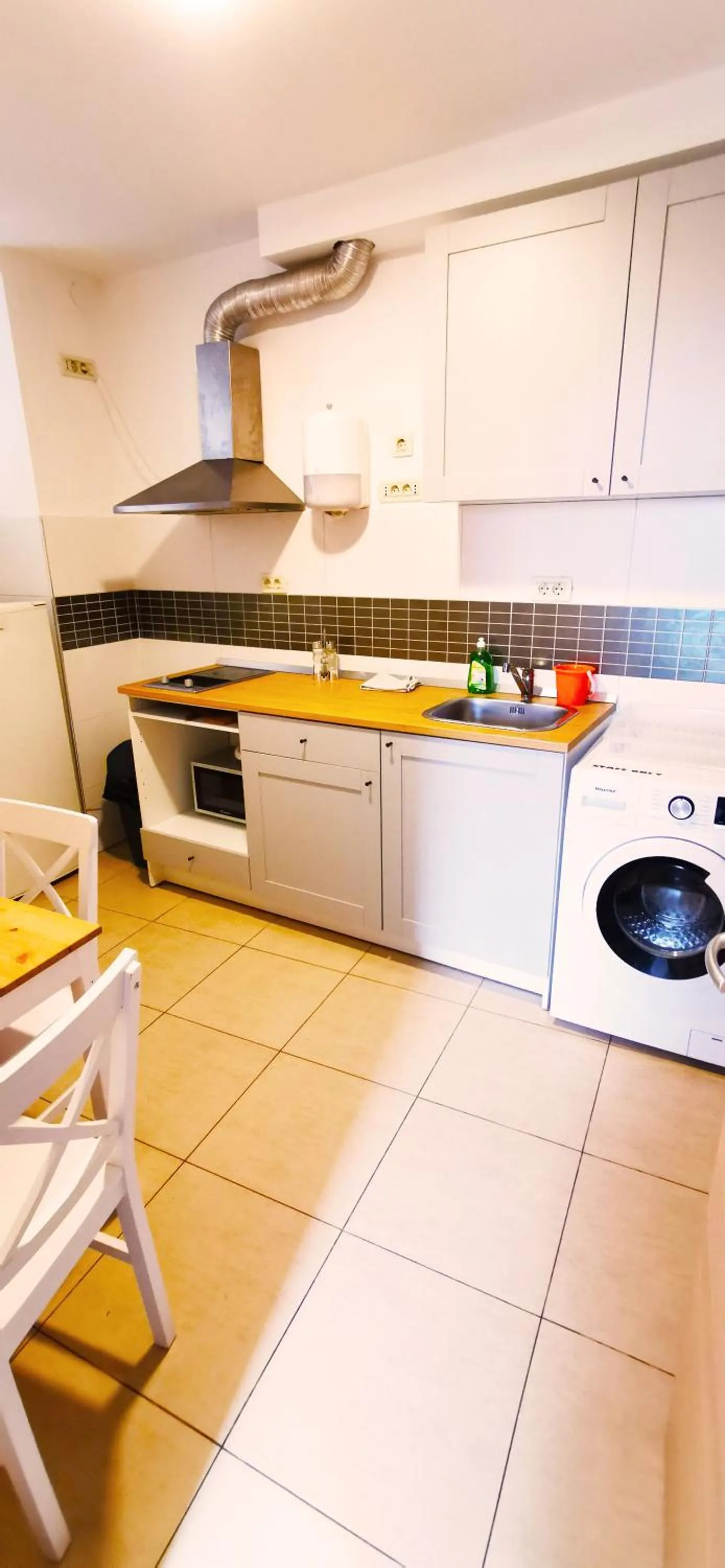 Kitchen or kitchenette in Croparadise Hostel