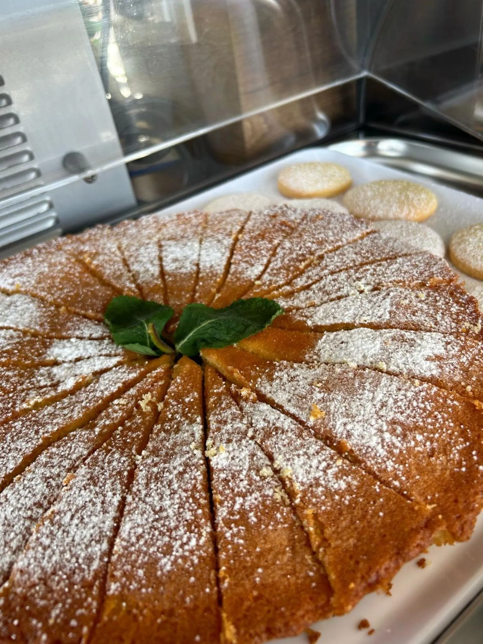 Breakfast in Middle Town Palace