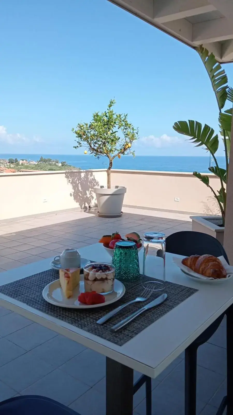 Middle Town Palace Middle Town Palace