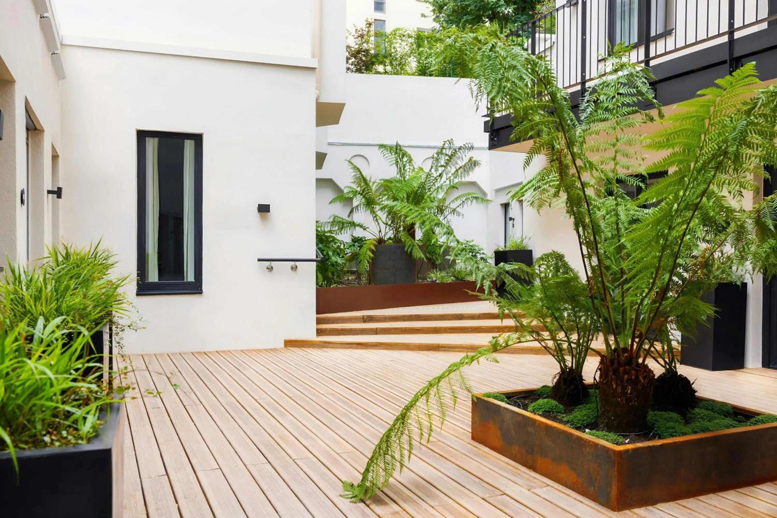 Other in Yvette Hotel Porte de Versailles, Sonder by Marriott Bonvoy