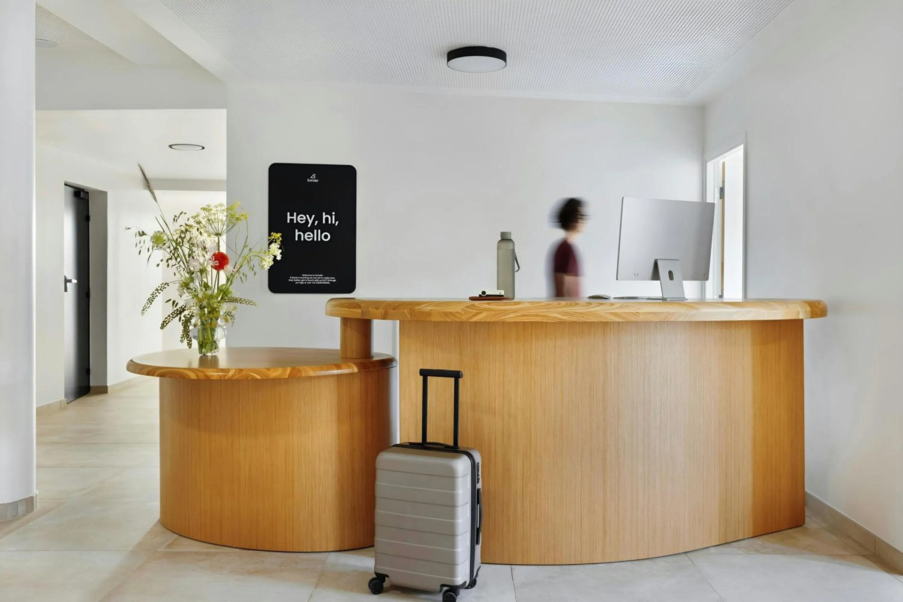 Lobby or reception in Yvette Hotel Porte de Versailles, Sonder by Marriott Bonvoy