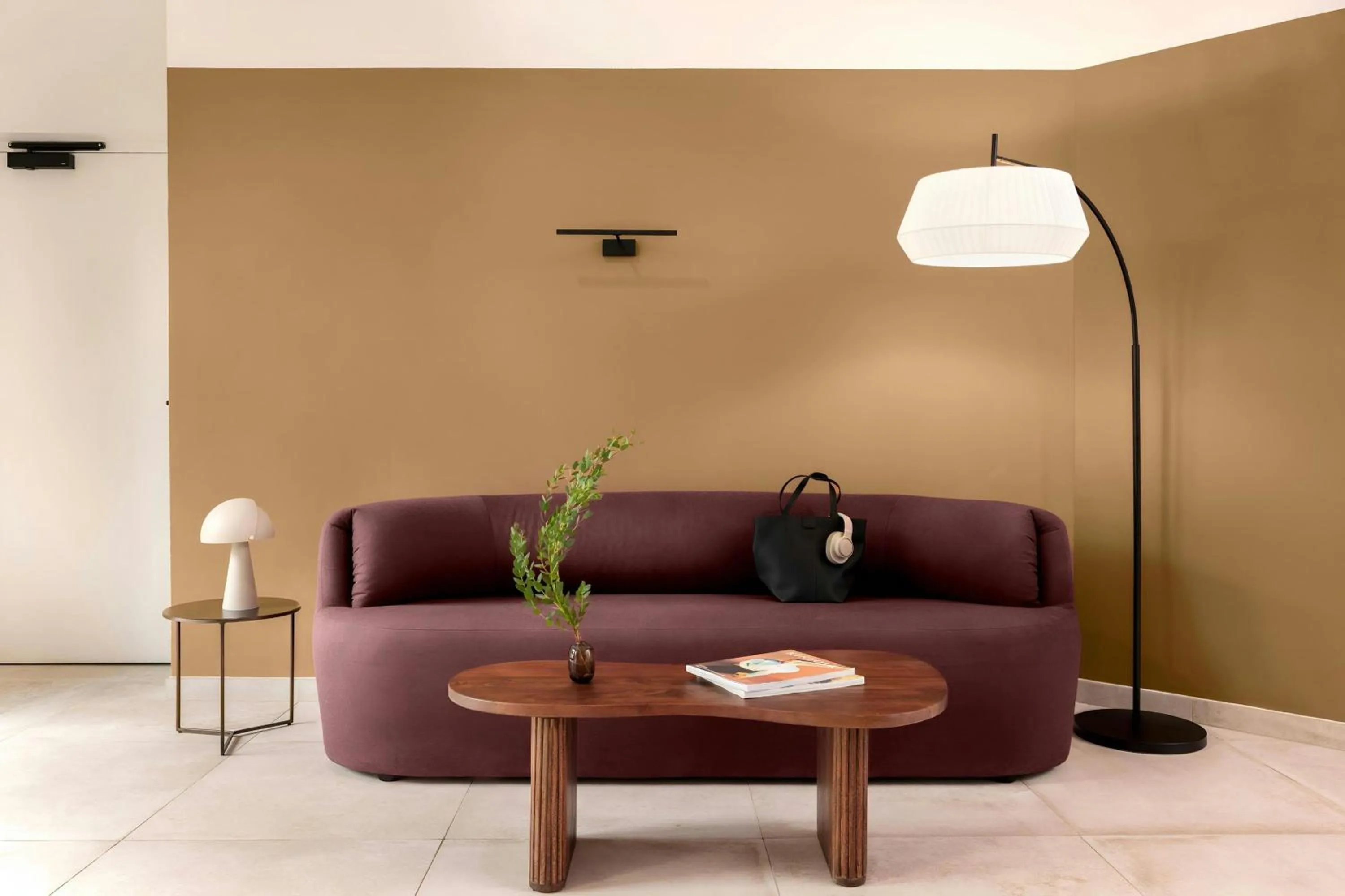 Lobby or reception in Yvette Hotel Porte de Versailles, Sonder by Marriott Bonvoy