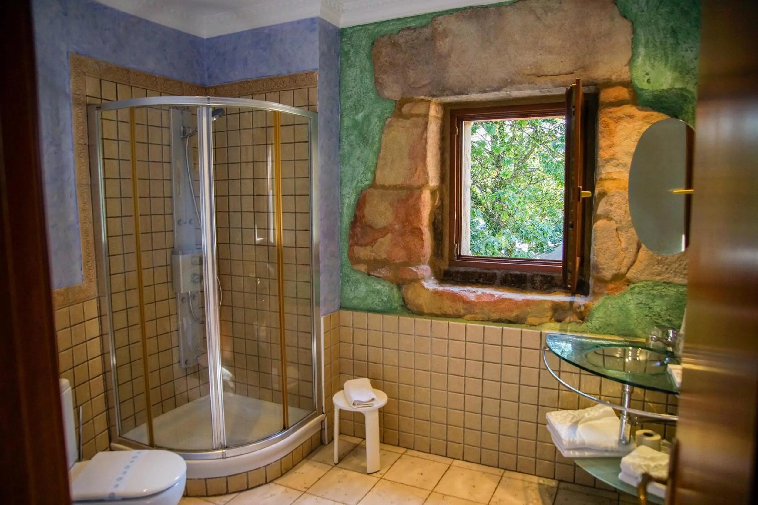 Bathroom in Usategieta