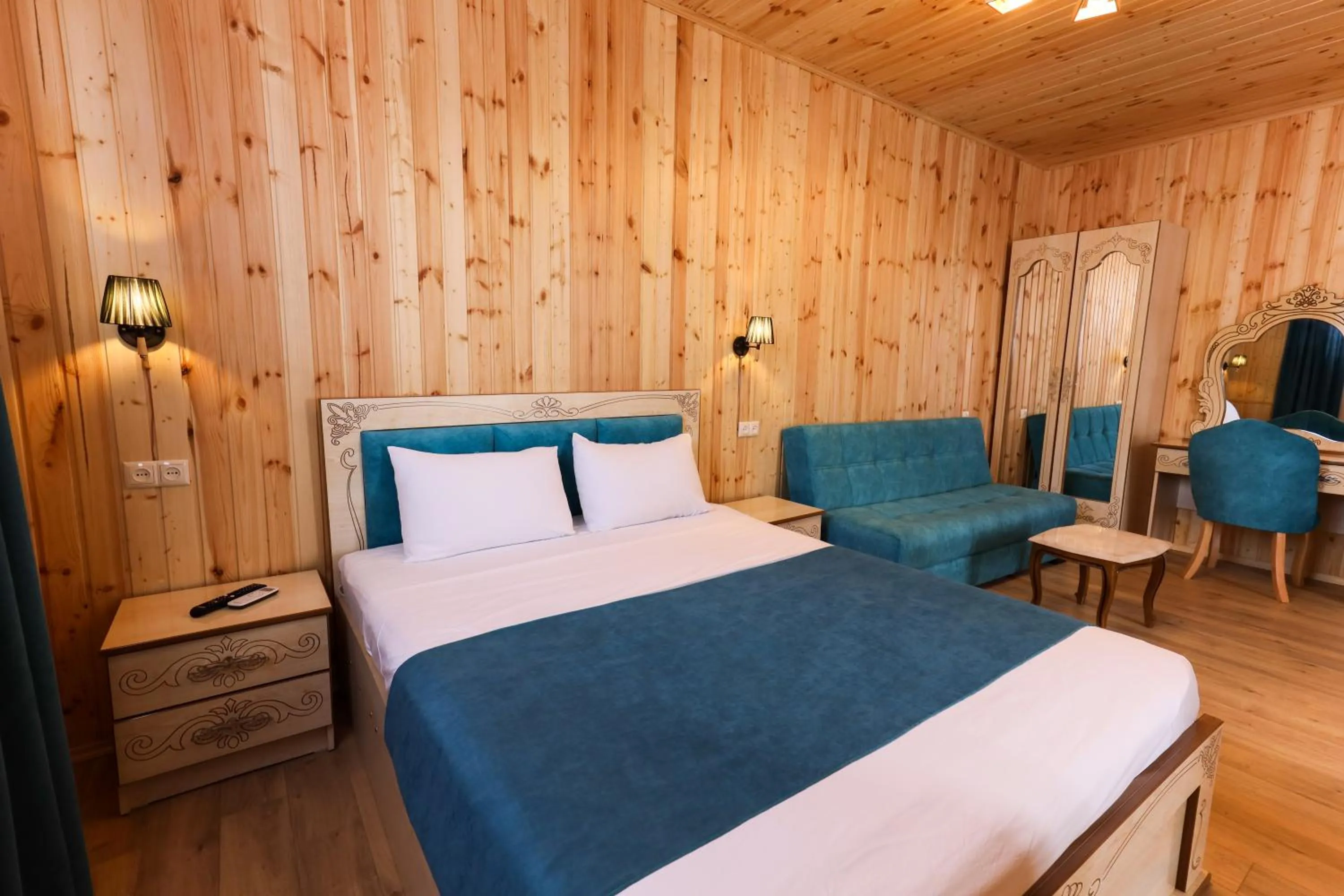 Bed in Aeetes Palace