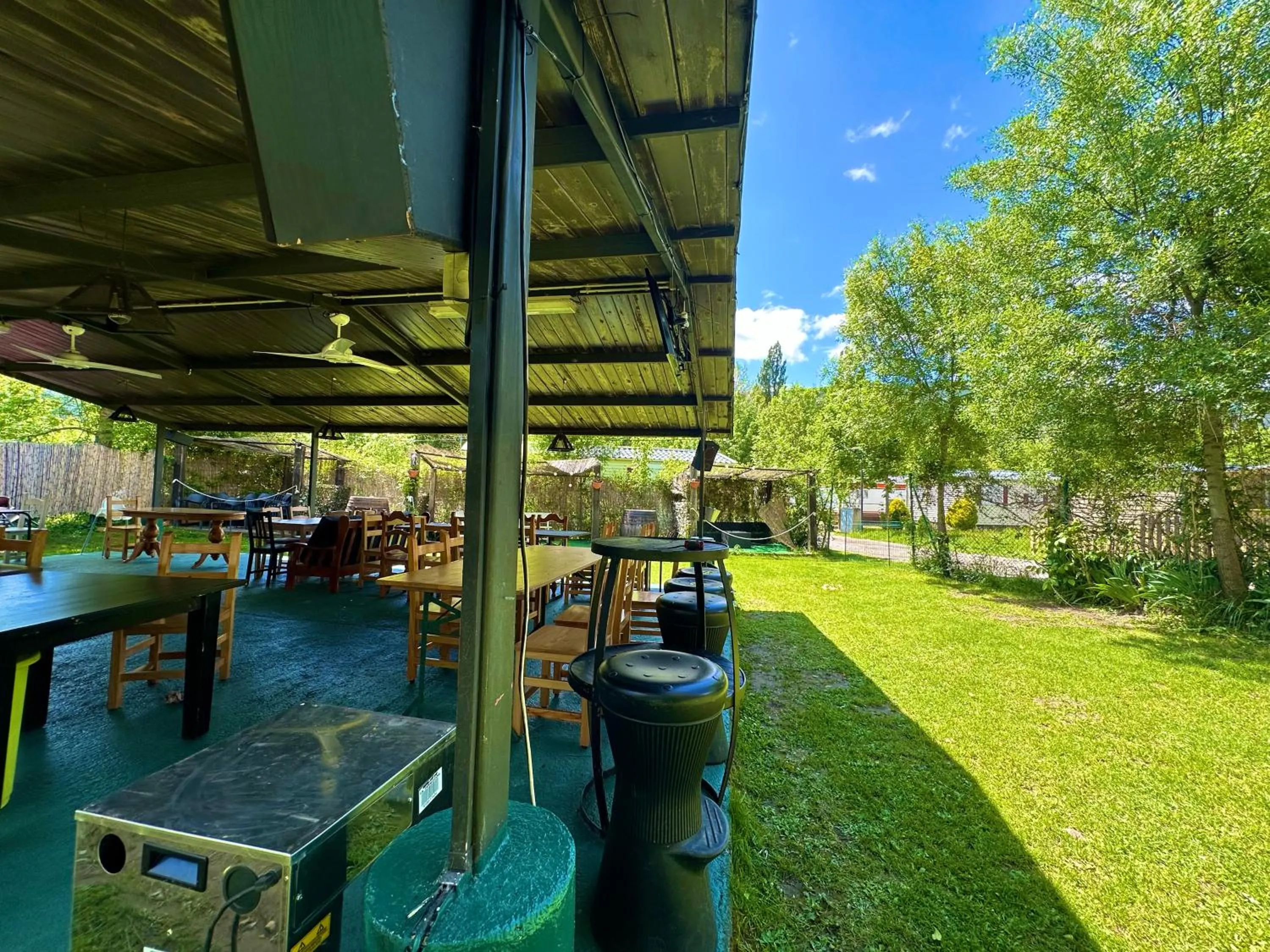 Restaurant/places to eat in SOLOPUENT Hotel Rural