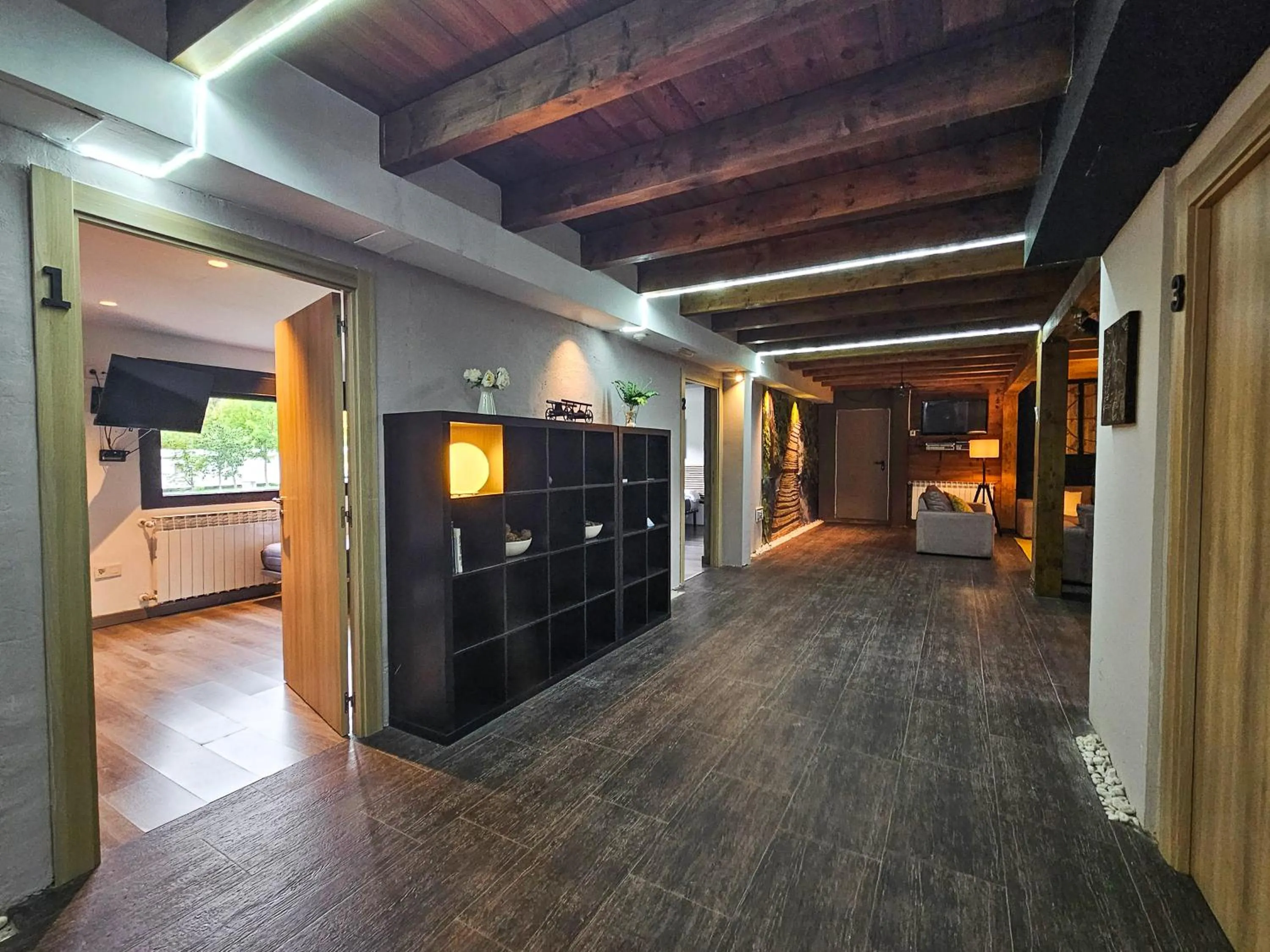 Decorative detail in SOLOPUENT Hotel Rural