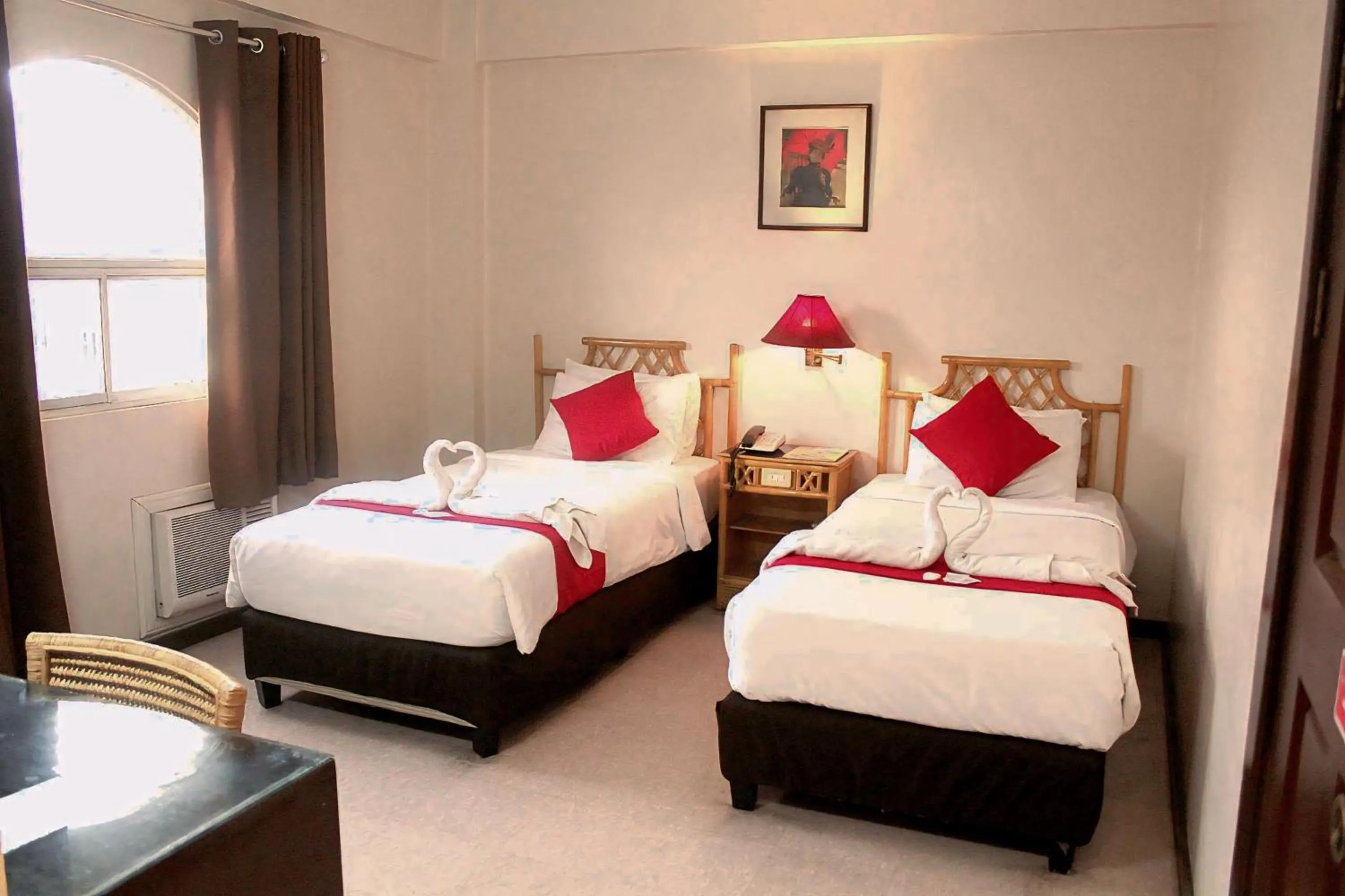 The Humbertos Hotel