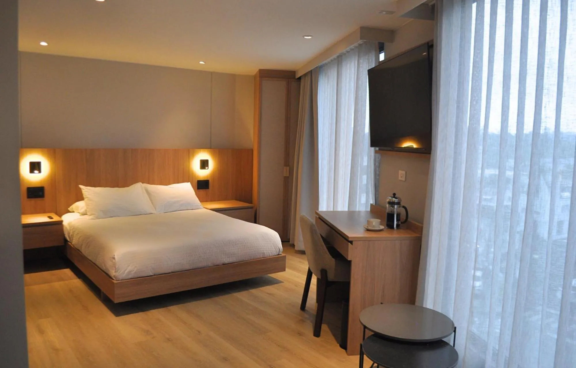 Deluxe Queen Room in Nodo Hotel