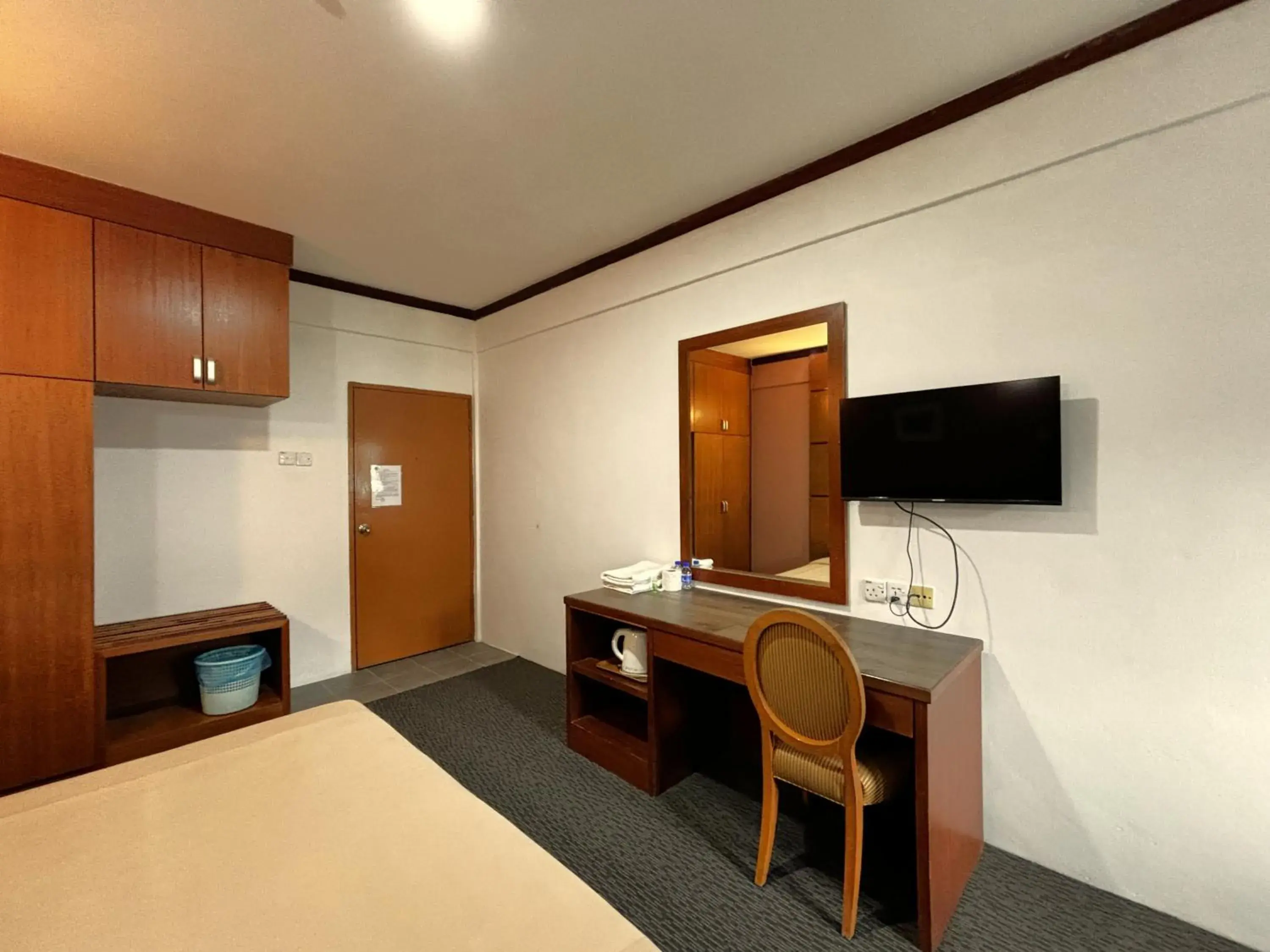 Bedroom, Bed in Cool Point Hotel Bedroom, Bed in Cool Point Hotel