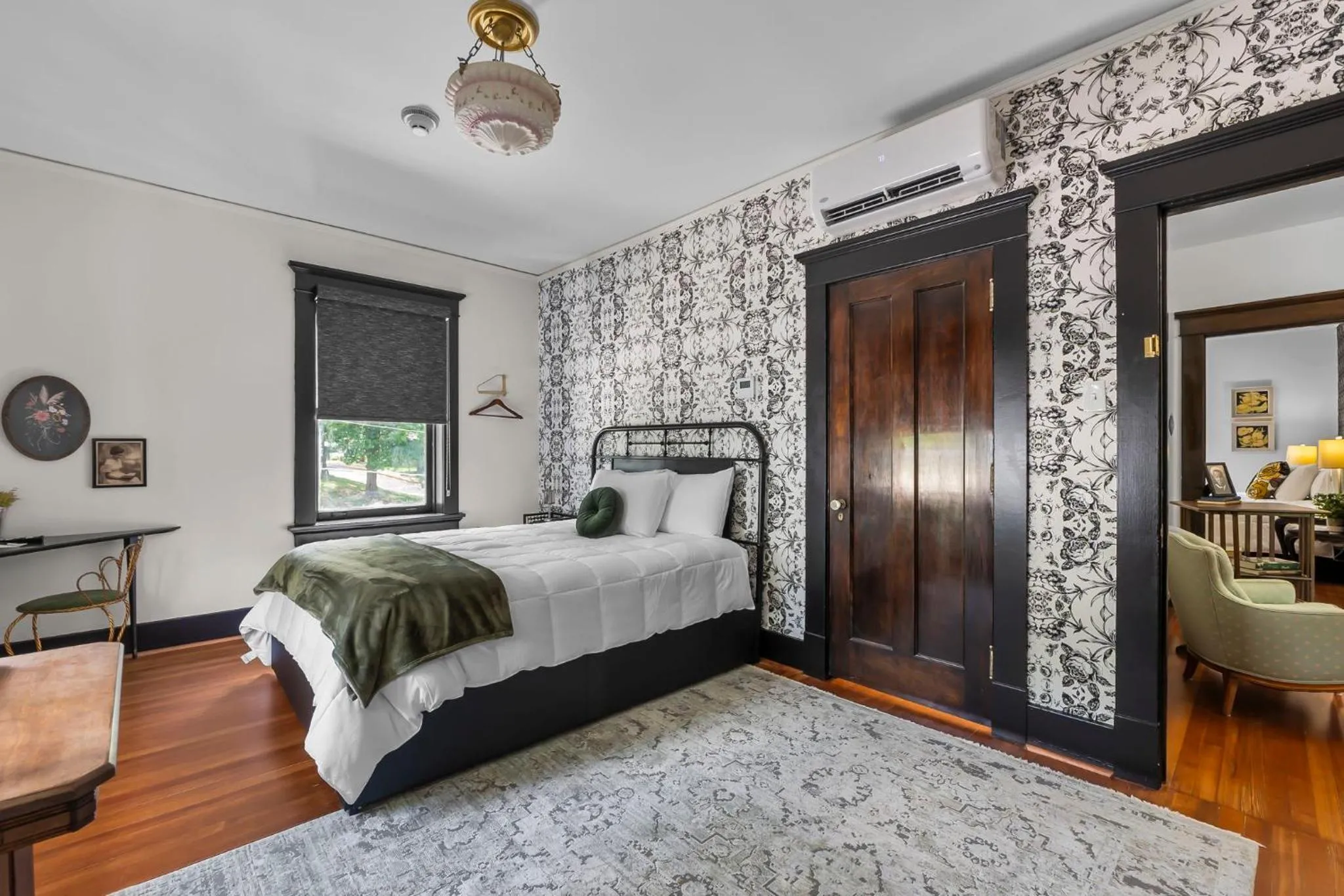 Bedroom, Bed in Rockwood Inn