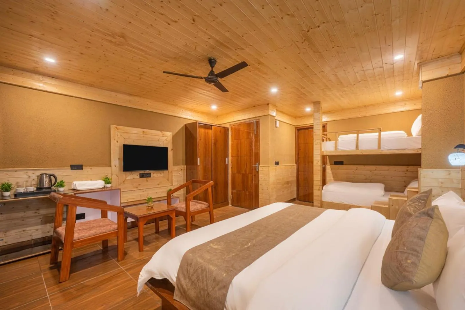 Bed in The Kufri Retreat
