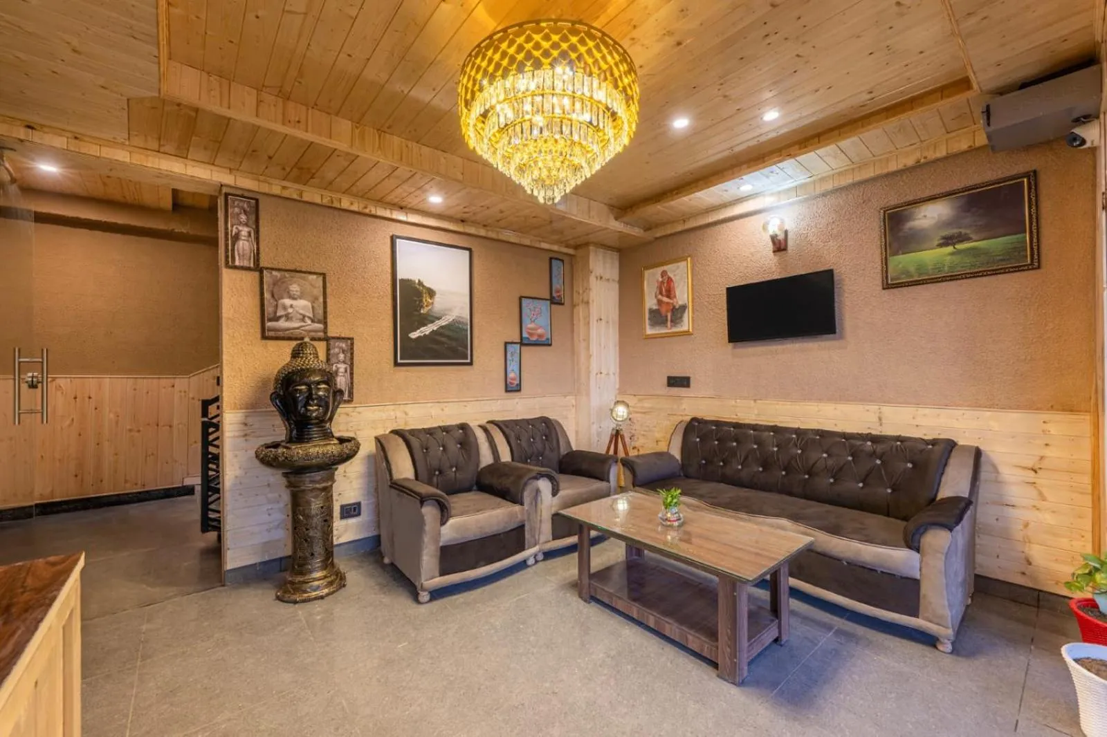 The Kufri Retreat