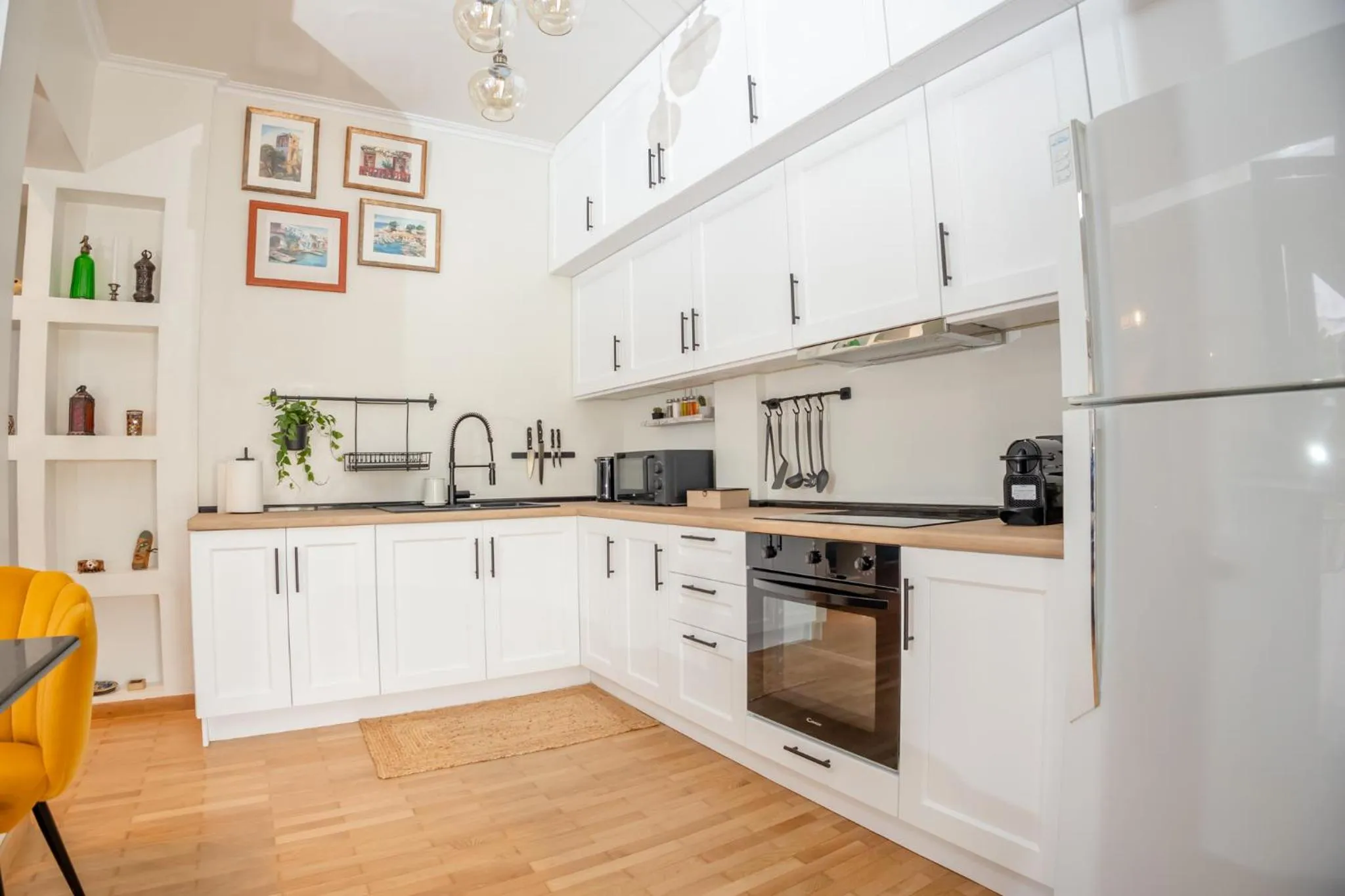 Coffee/tea facilities in Jenny's Home Acropolis