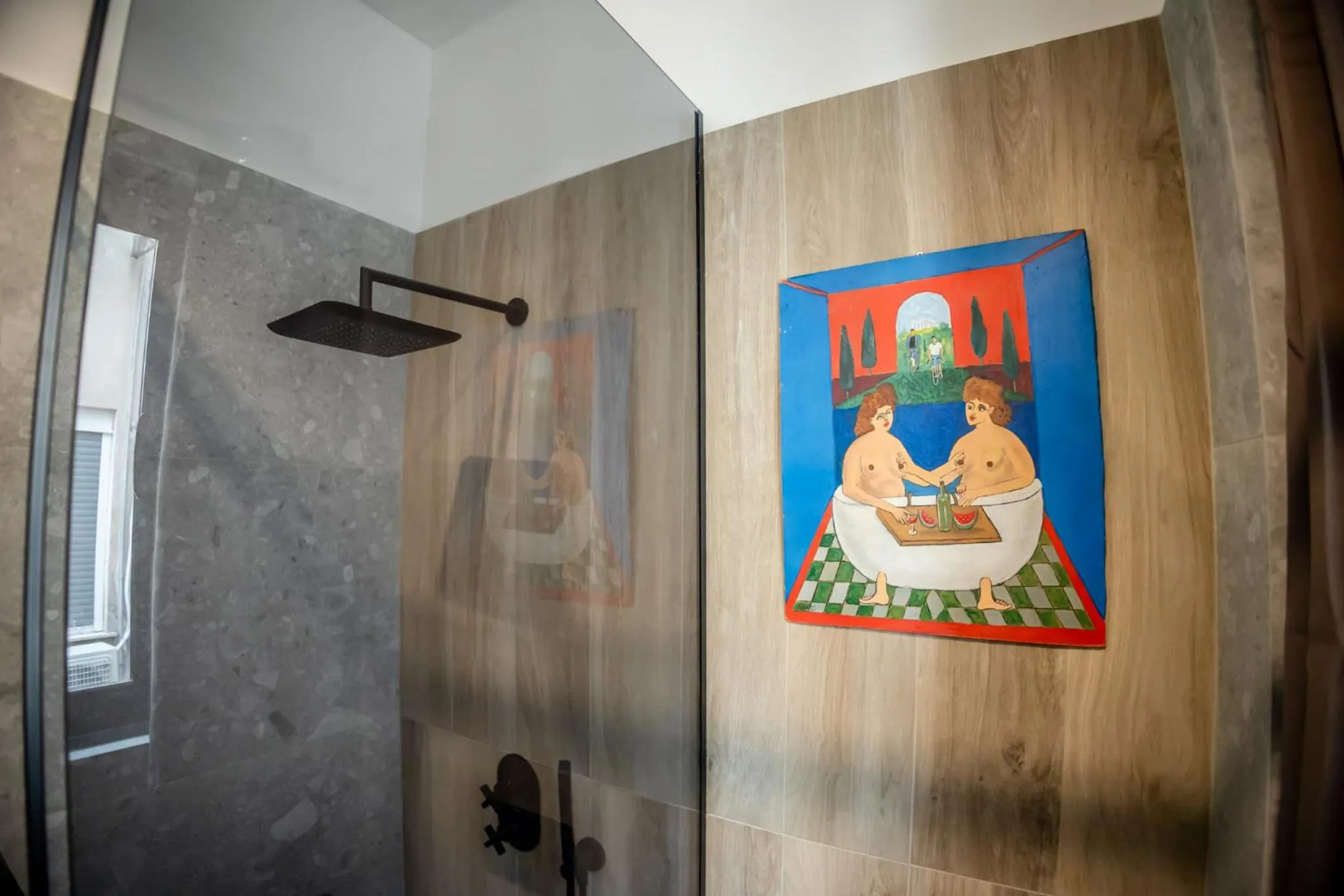 Shower in Jenny's Home Acropolis