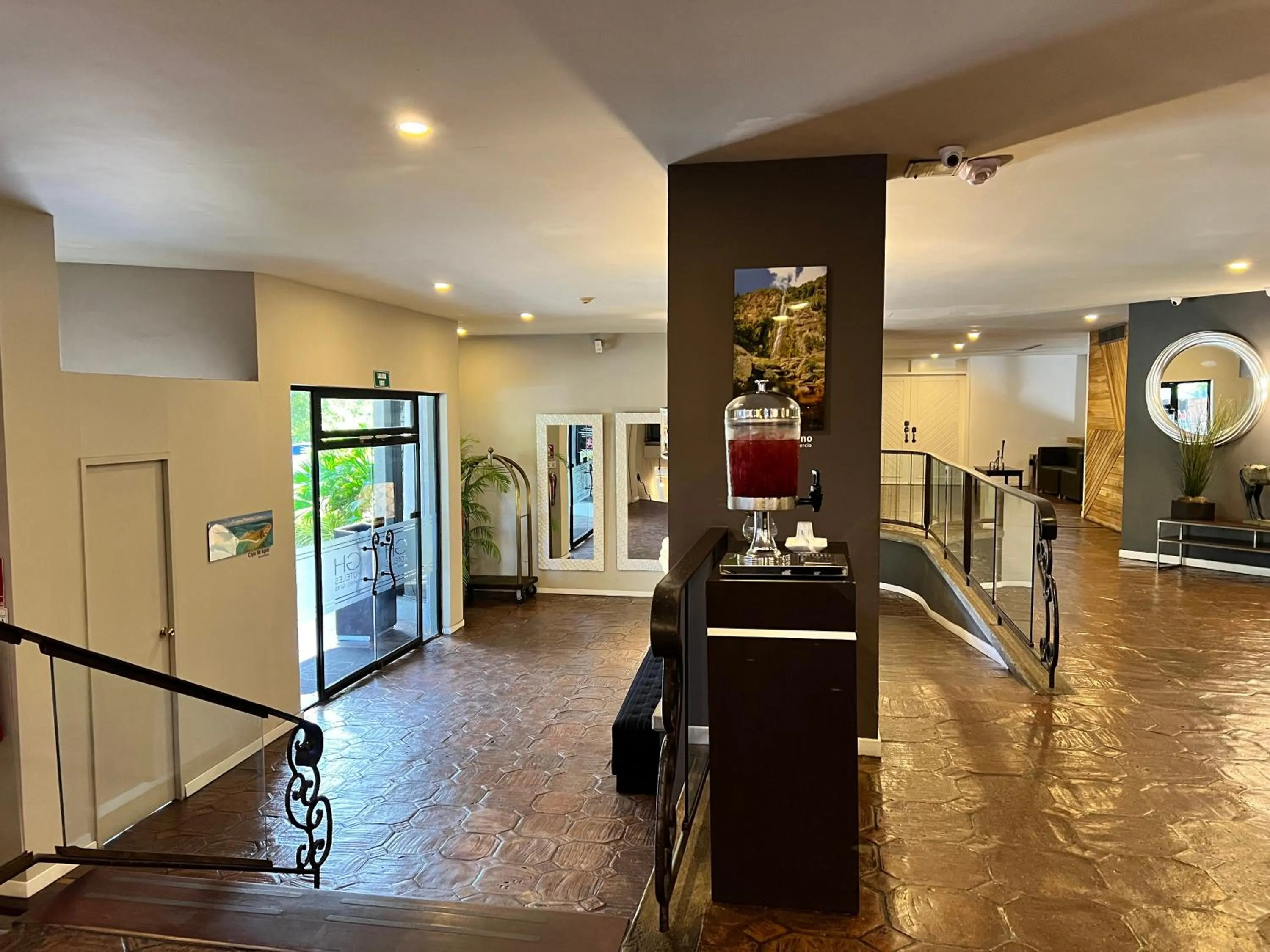 Property building in Hotel GH Guaparo Suites Valencia