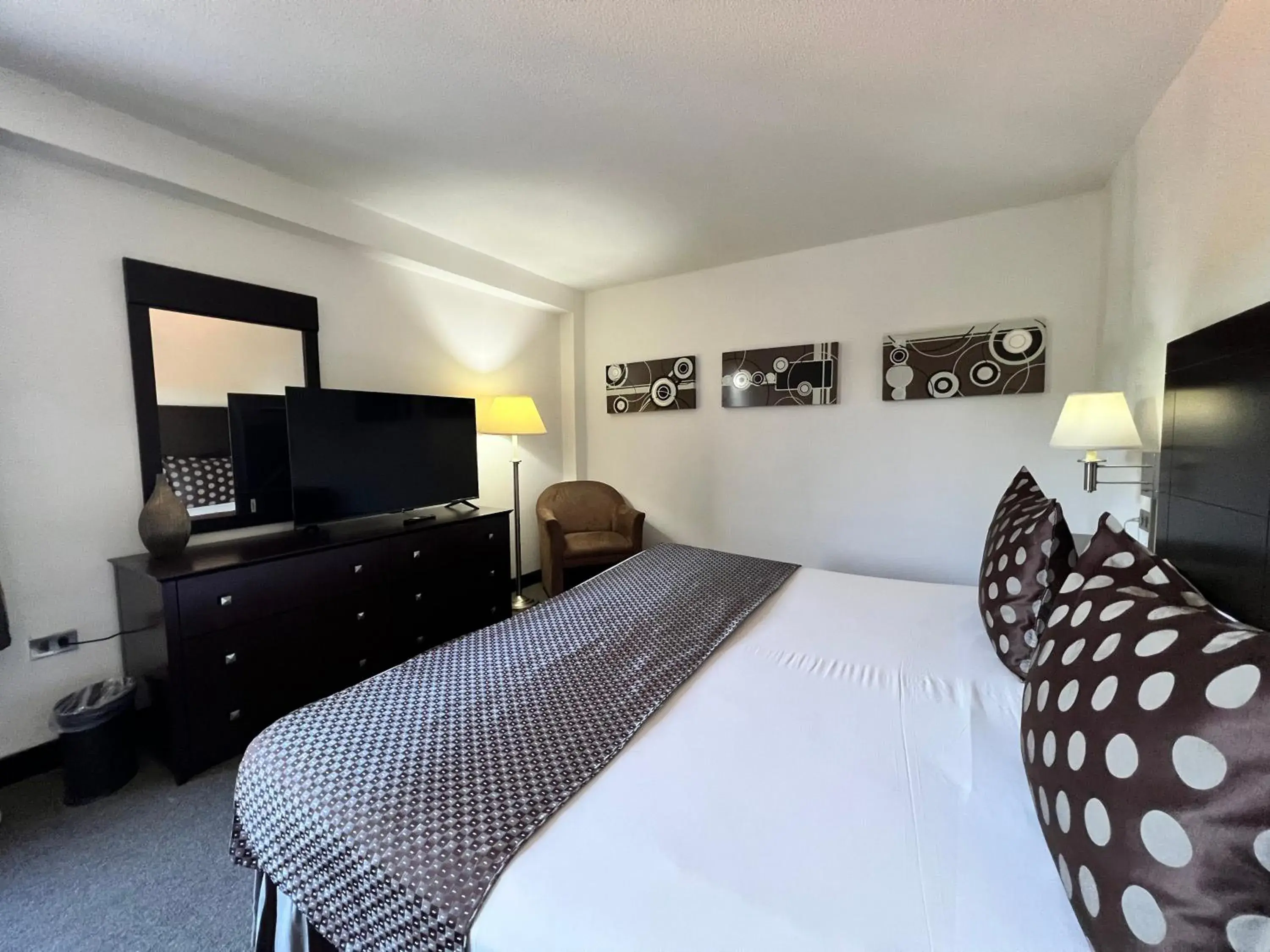 Bed in Hotel GH Guaparo Suites Valencia Bed in Hotel GH Guaparo Suites Valencia