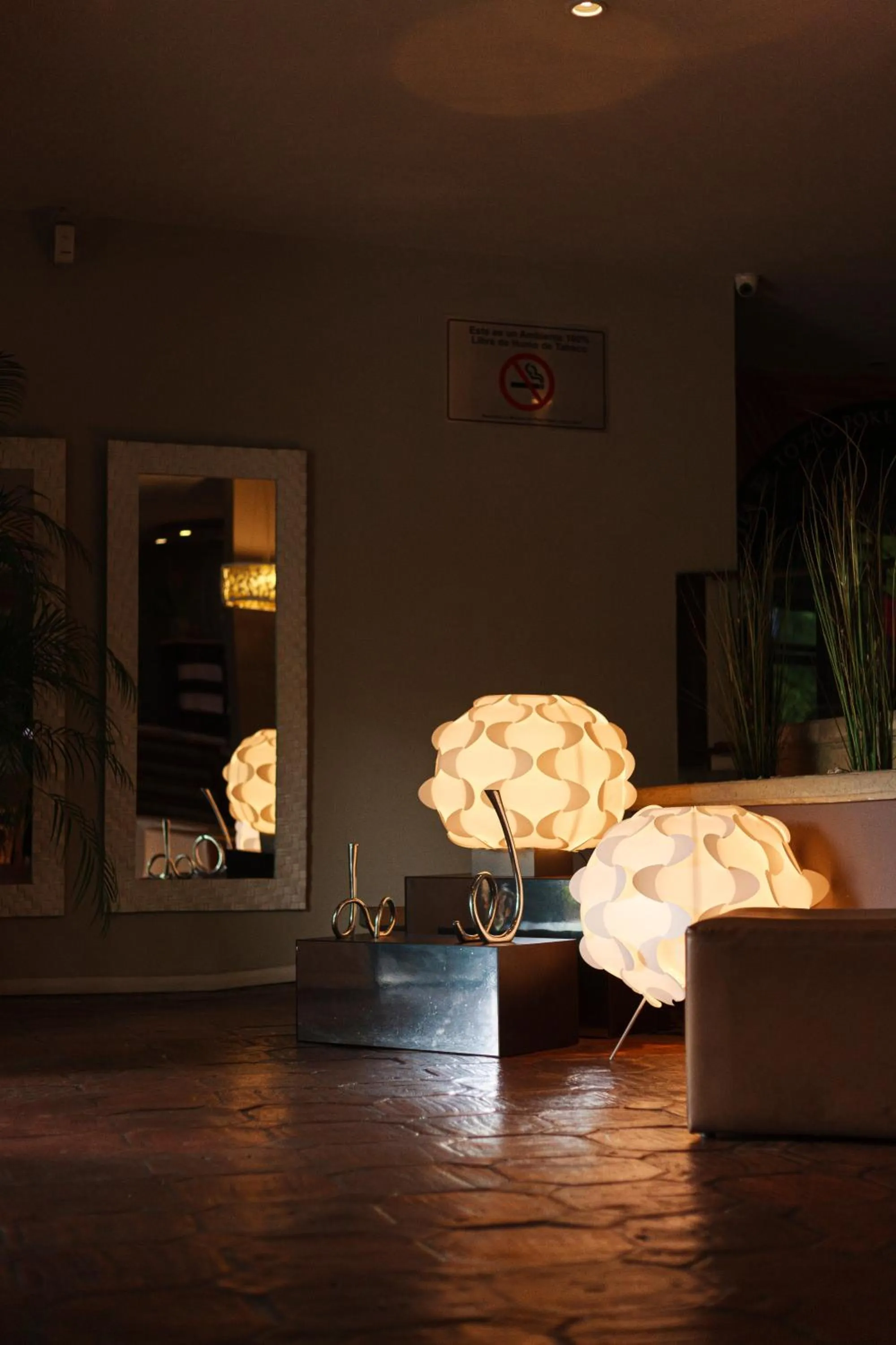 Seating area in Hotel GH Guaparo Suites Valencia