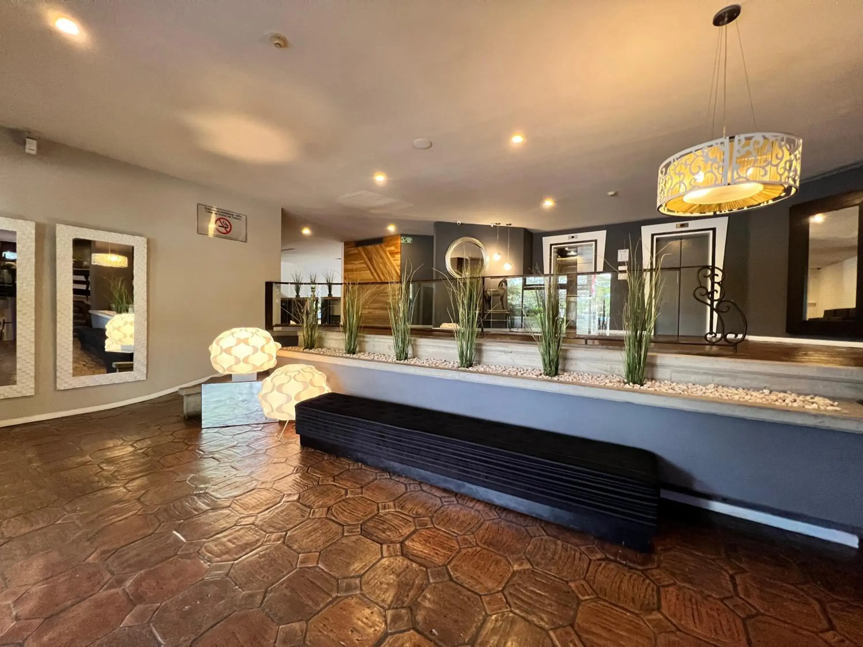 Property building in Hotel GH Guaparo Suites Valencia Property building in Hotel GH Guaparo Suites Valencia