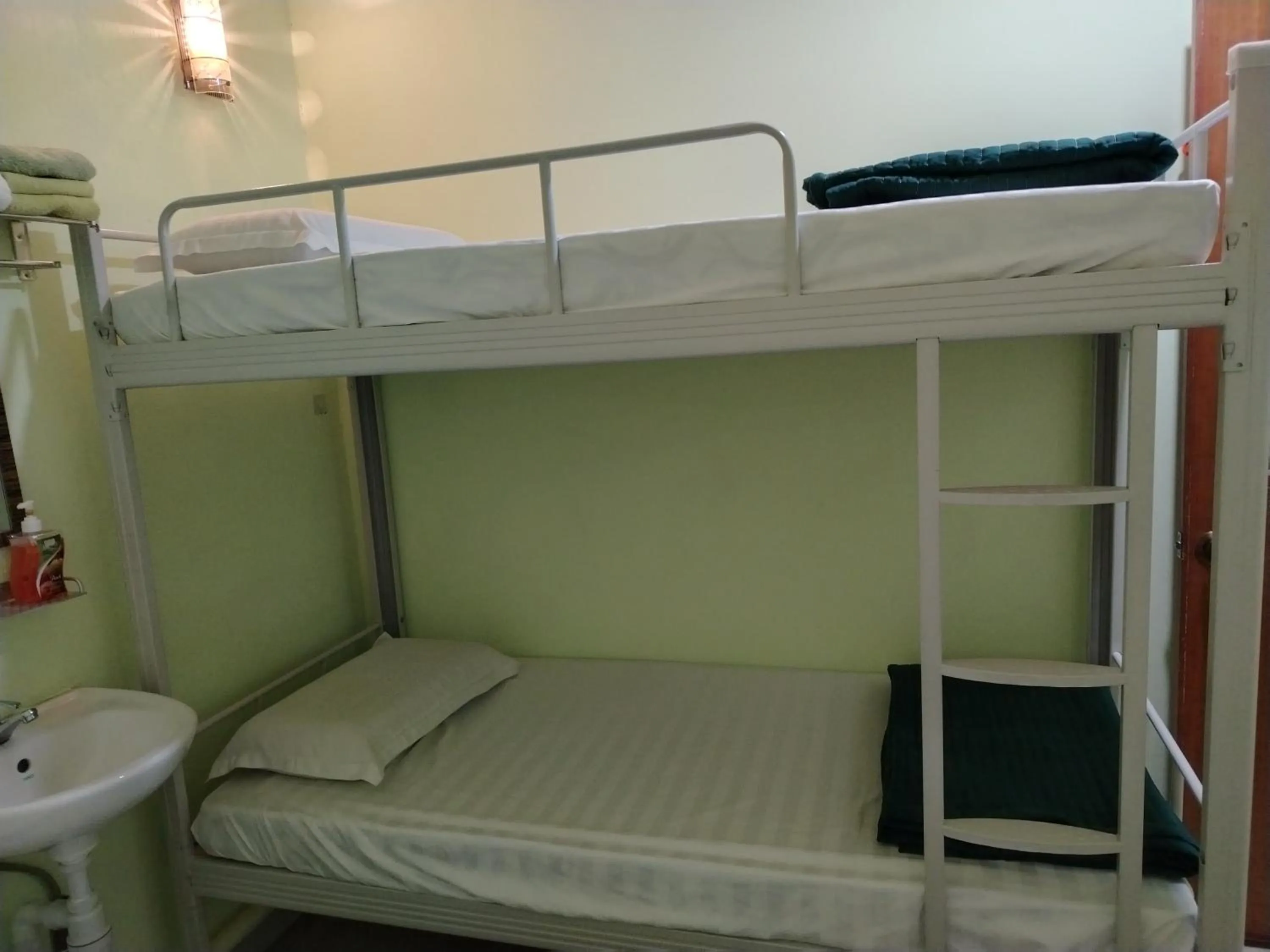 bunk bed, Bed in Hotel O Seremban Near SnowLim Wonderland Formerly M&N Hotel