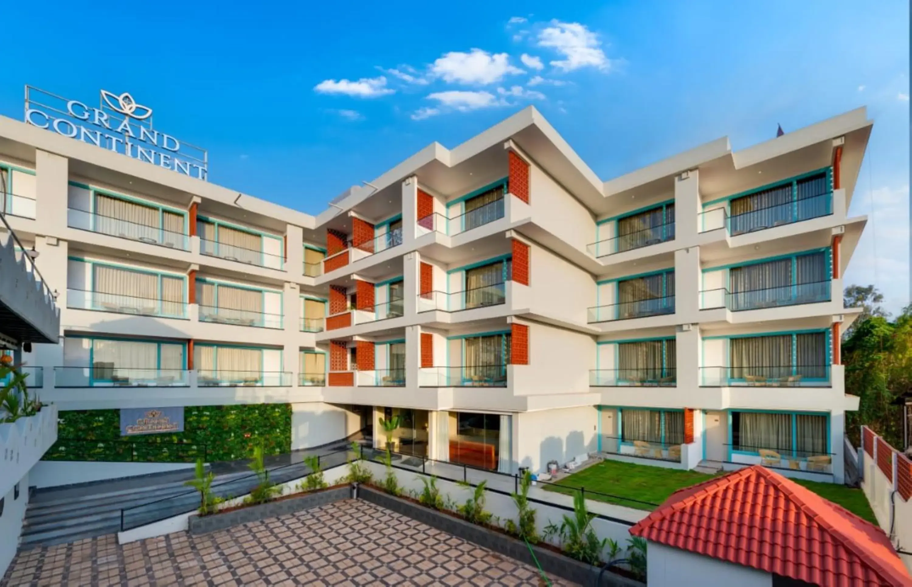 Property building in Grand Continent Morjim Property building in Grand Continent Morjim