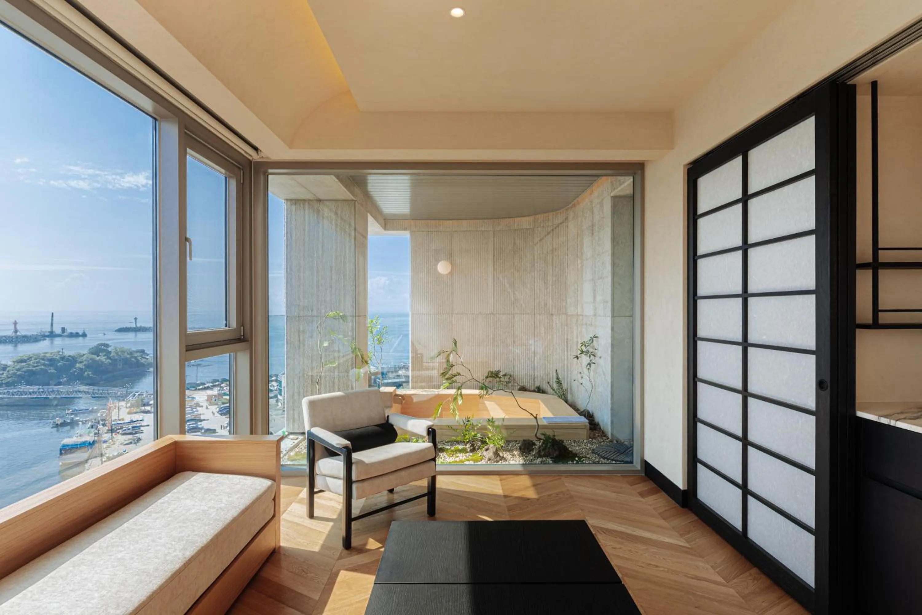 Sea view, Bed in Ije Busan