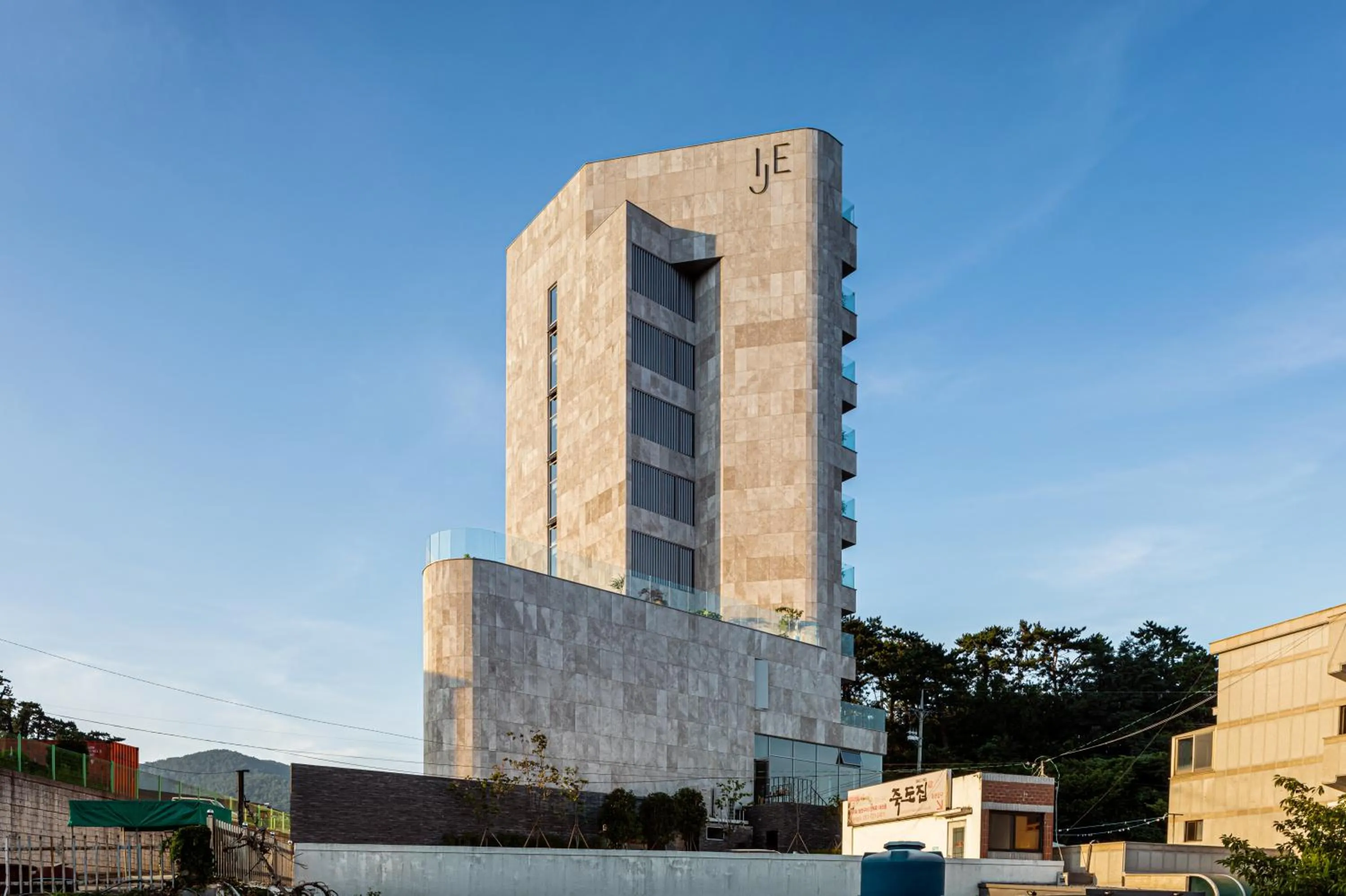Facade/entrance in Ije Busan