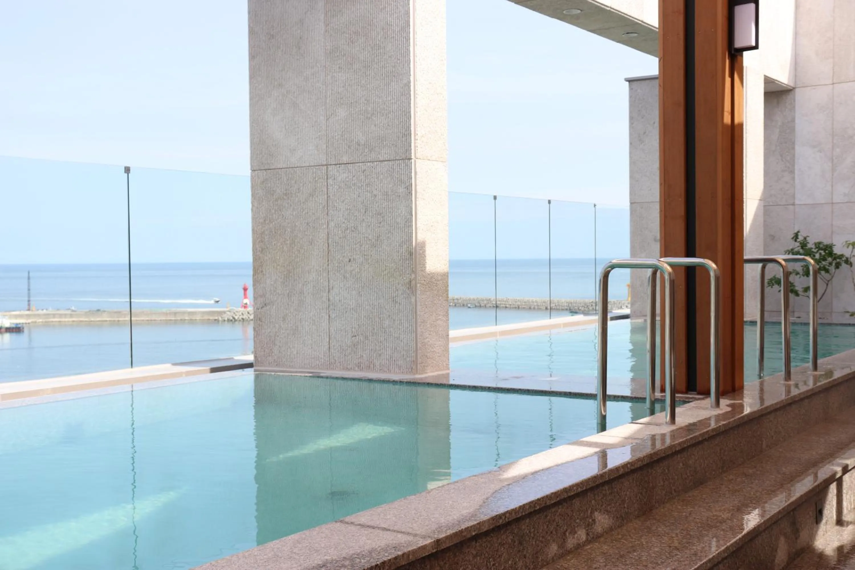 Pool view in Ije Busan