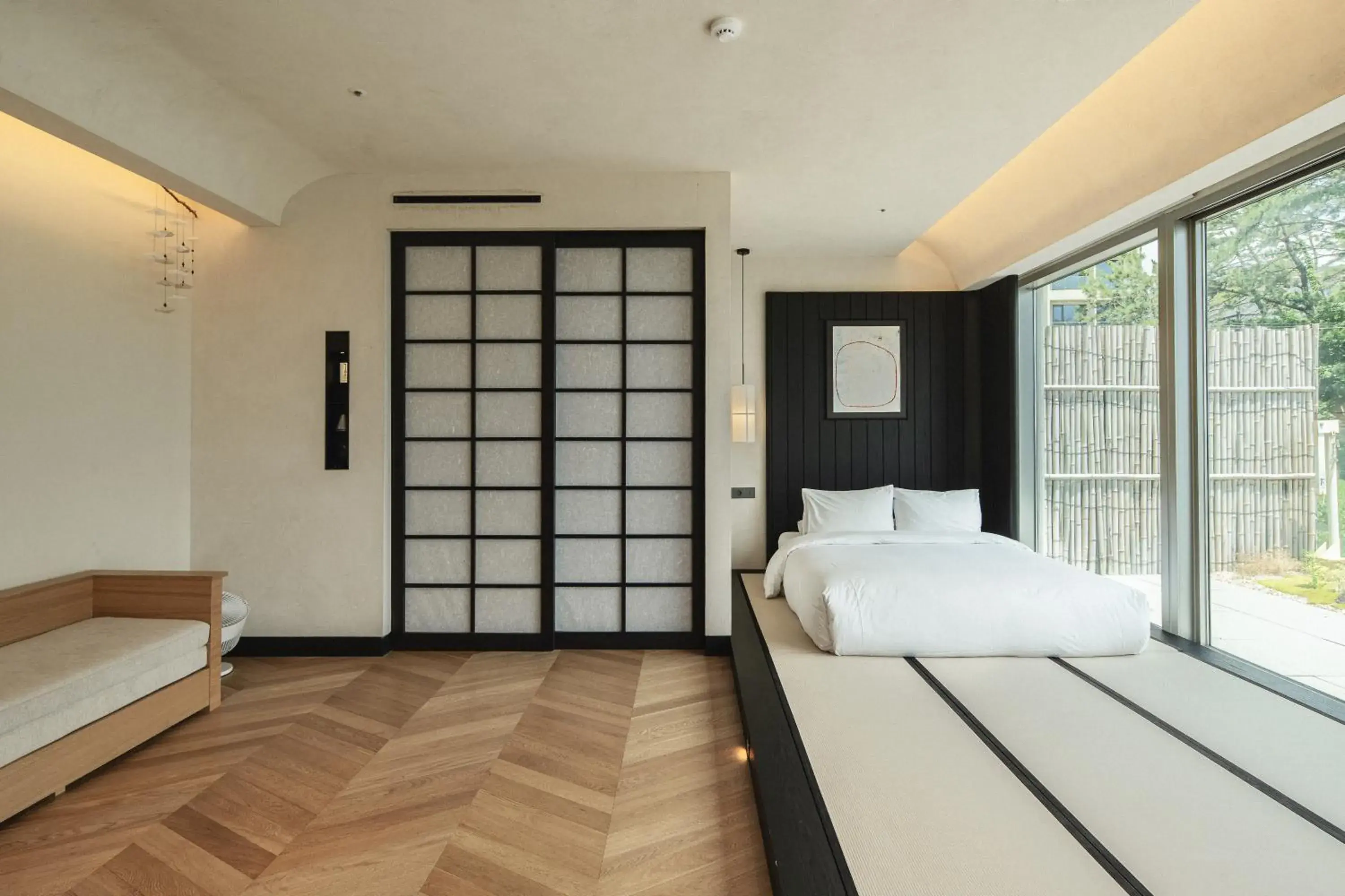 Photo of the whole room, Bed in Ije Busan Photo of the whole room, Bed in Ije Busan