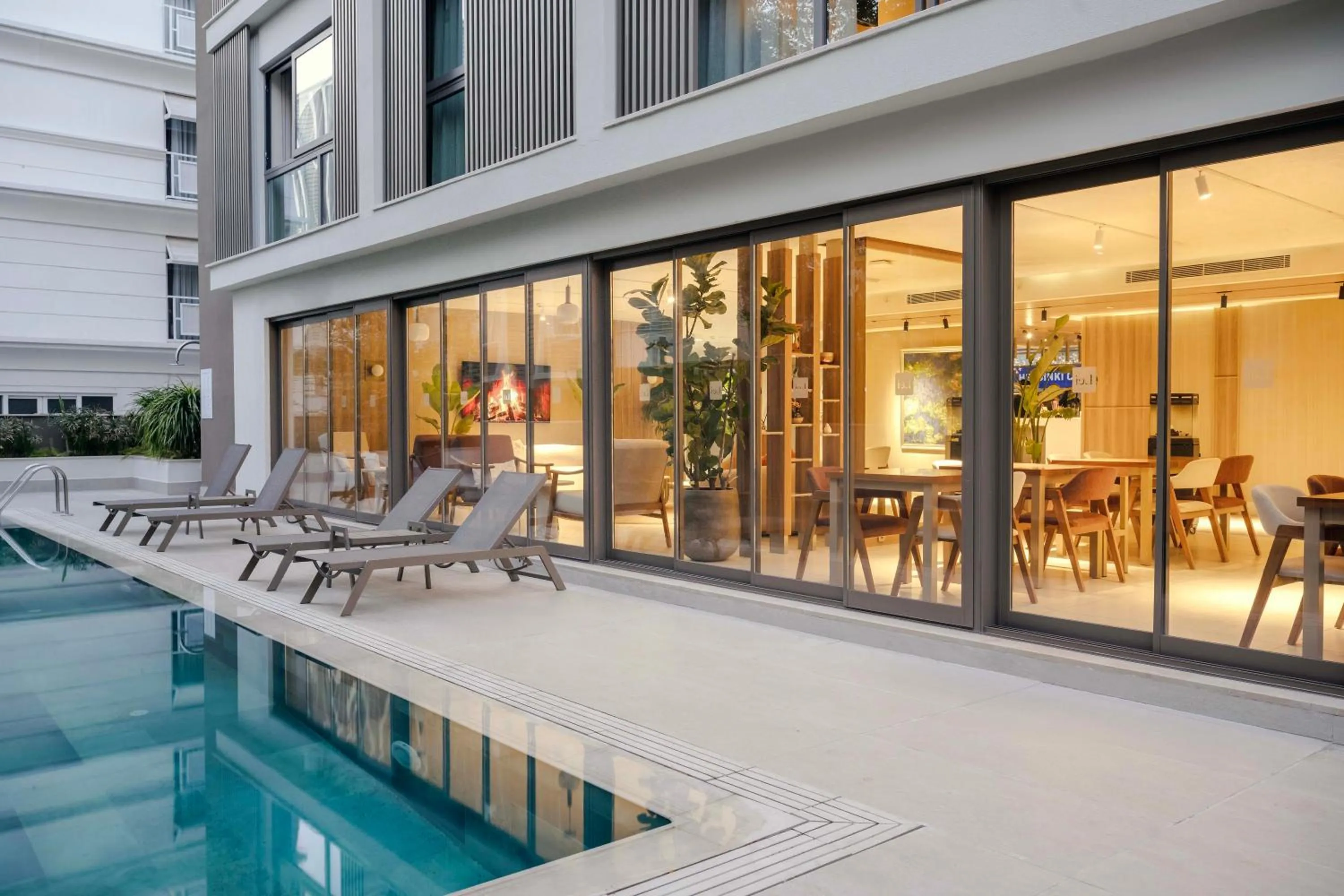 Swimming pool in Lei Hotel