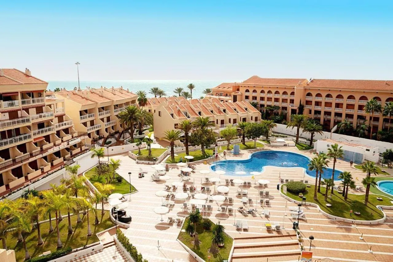 Photo of the whole room in Coral Compostela Beach