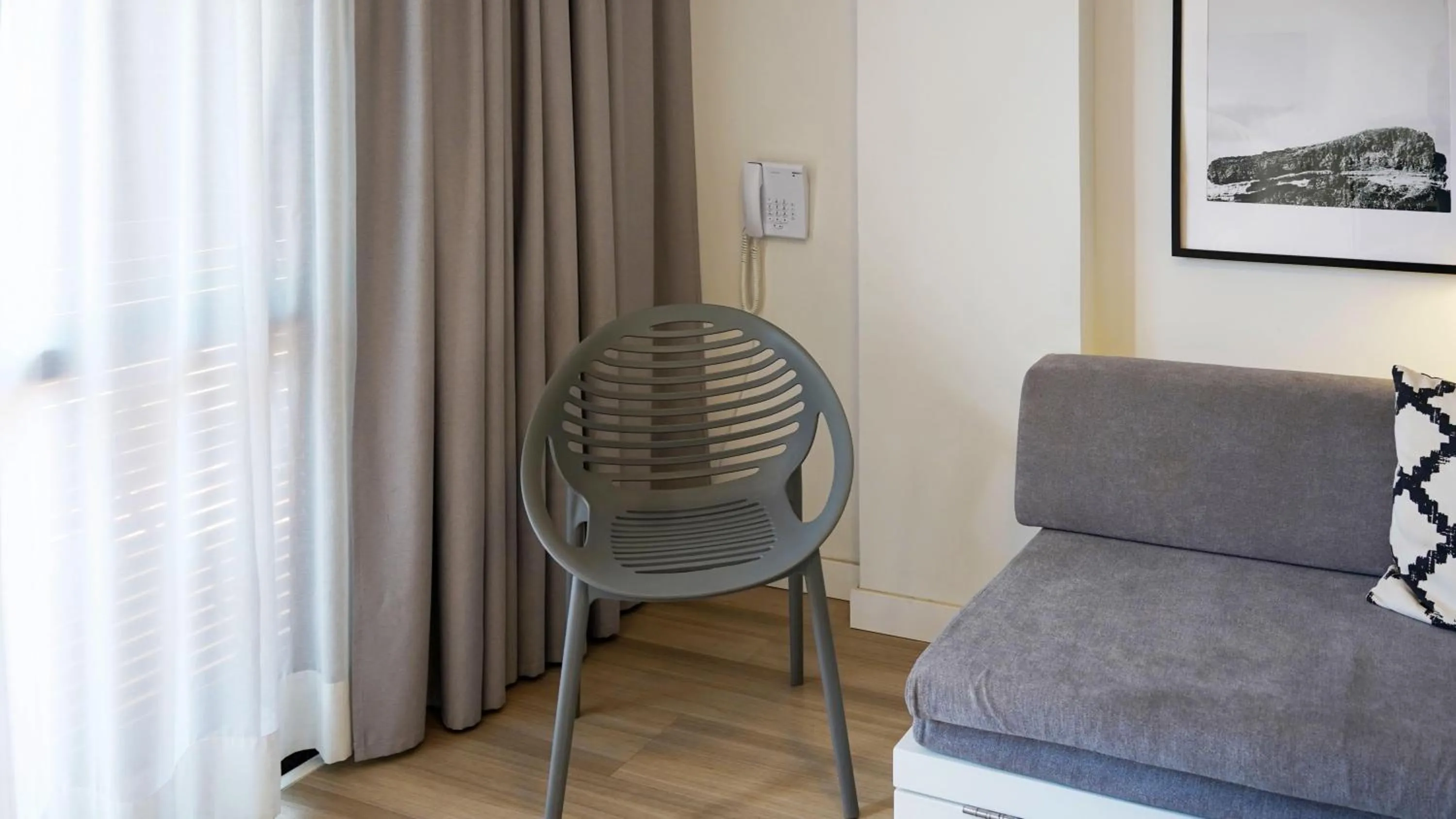 Photo of the whole room in Coral Compostela Beach