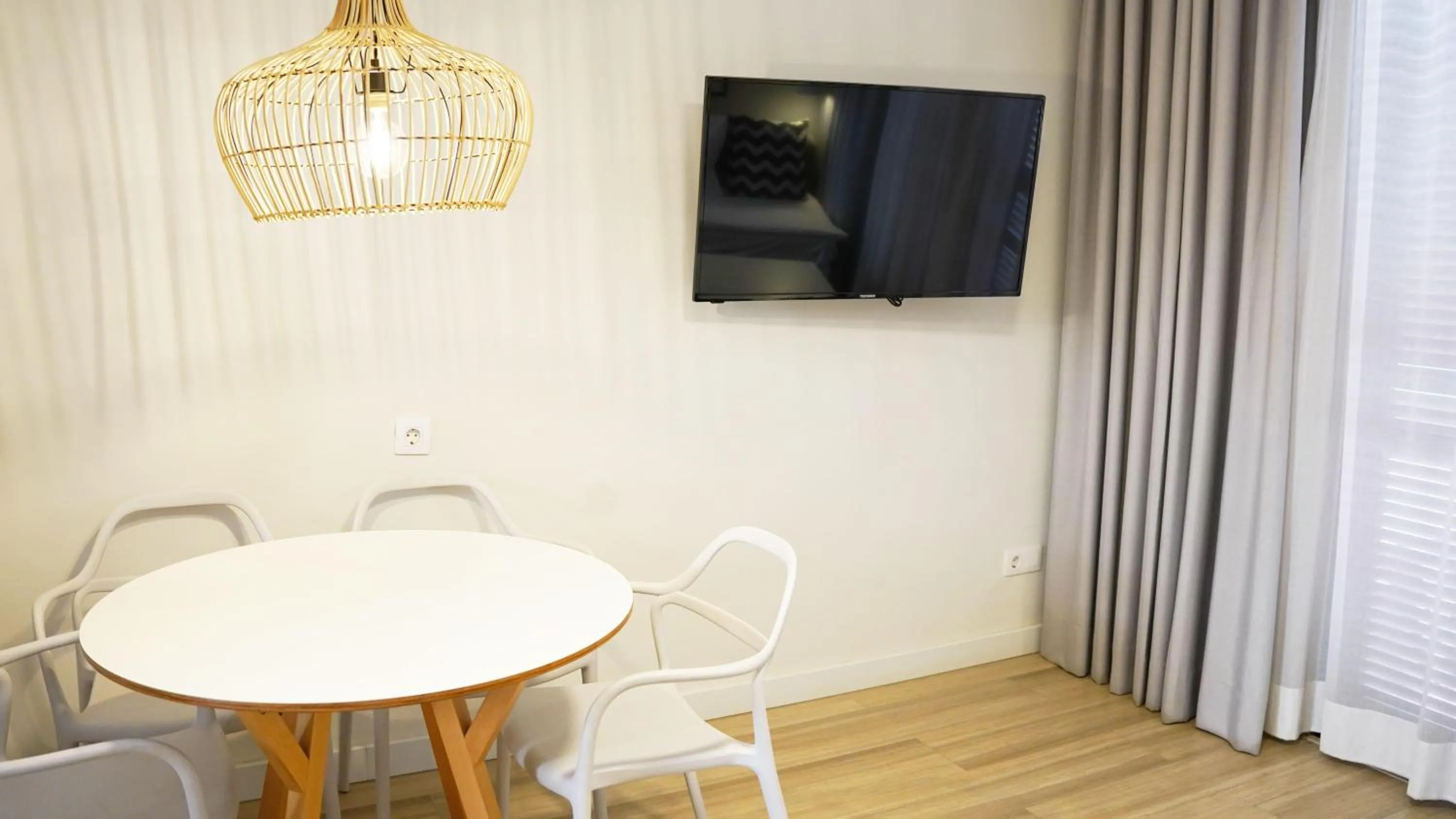 Photo of the whole room in Coral Compostela Beach