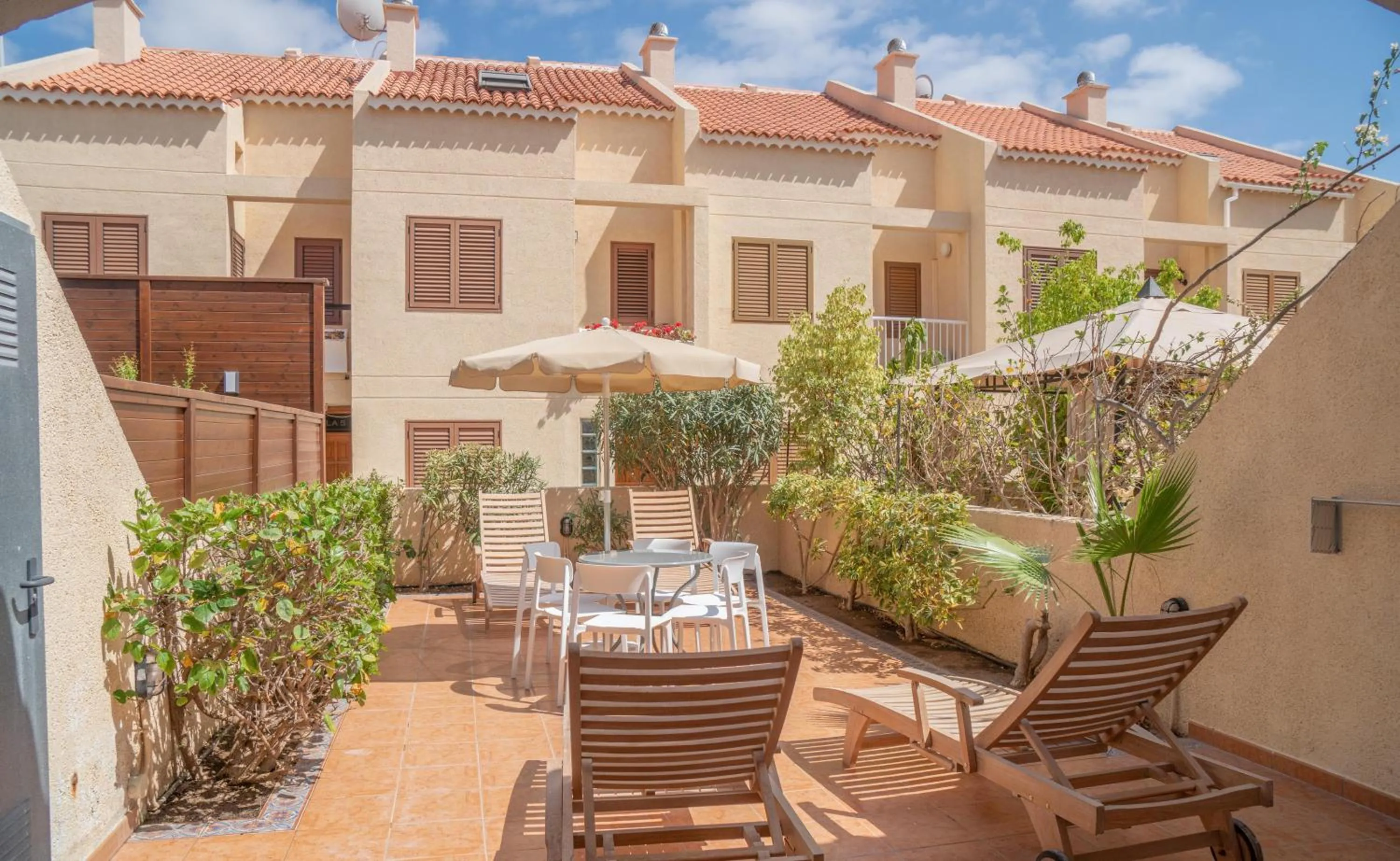 Photo of the whole room in Coral Compostela Beach