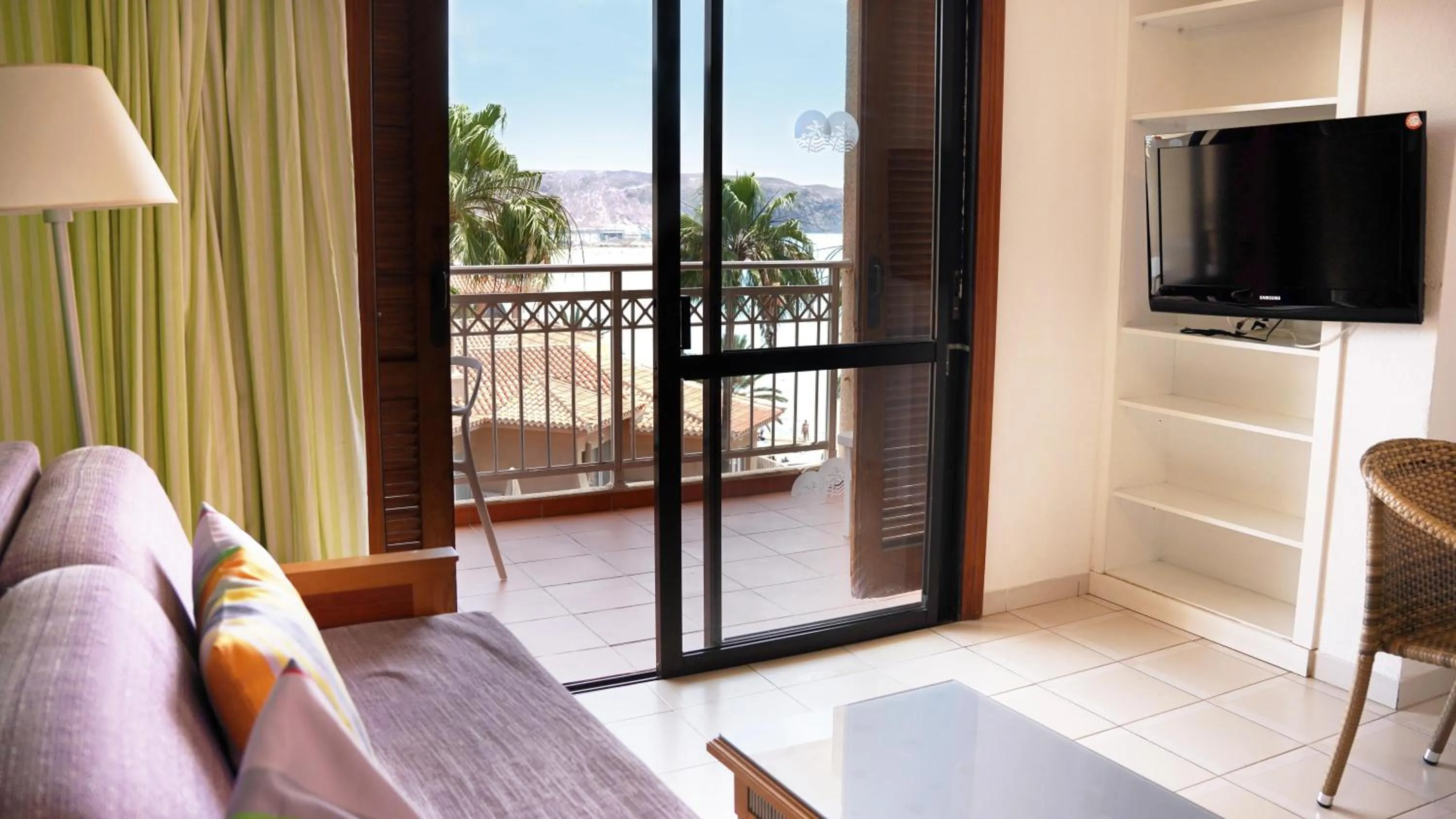 Photo of the whole room in Coral Compostela Beach