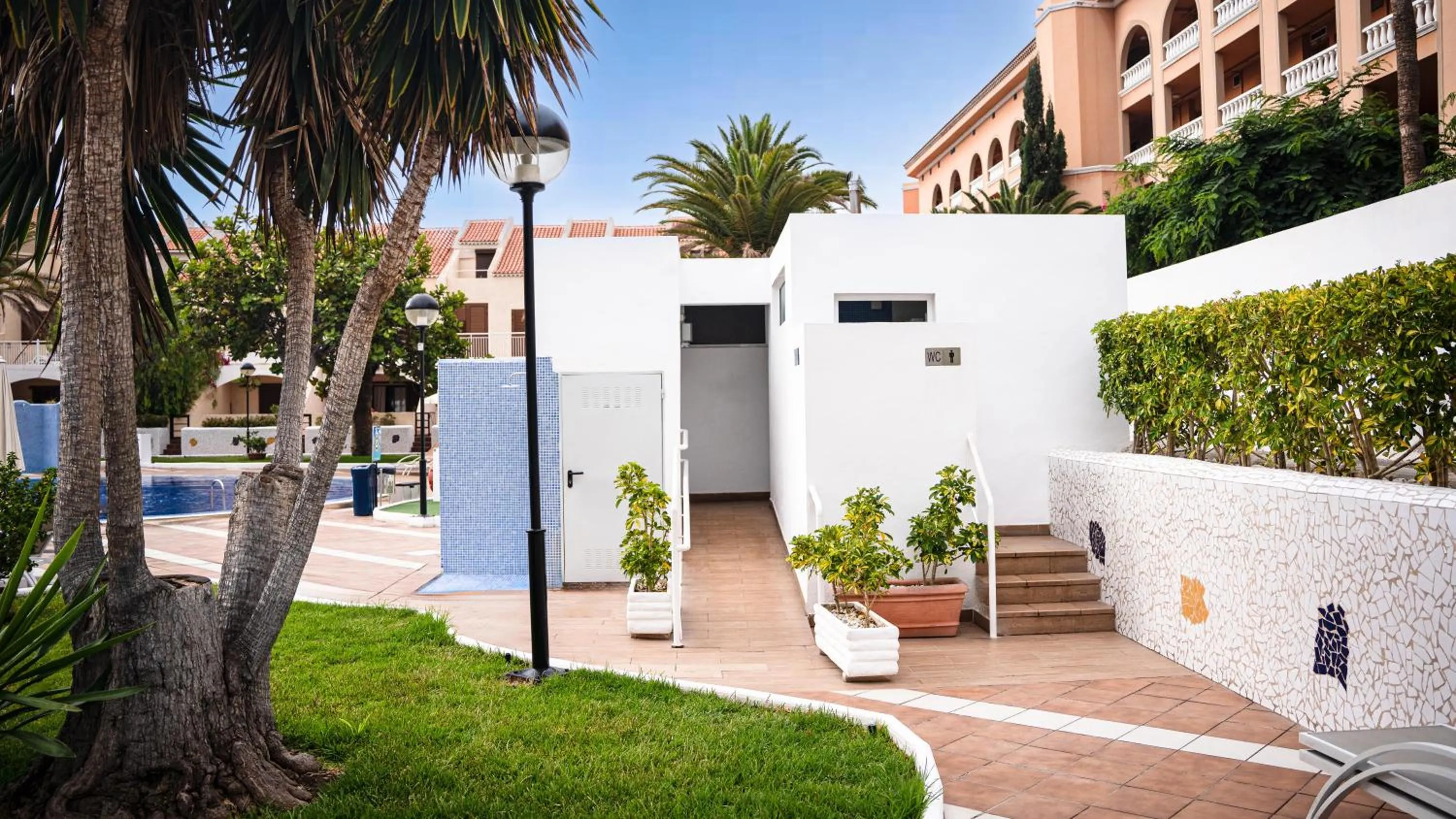 Photo of the whole room in Coral Compostela Beach