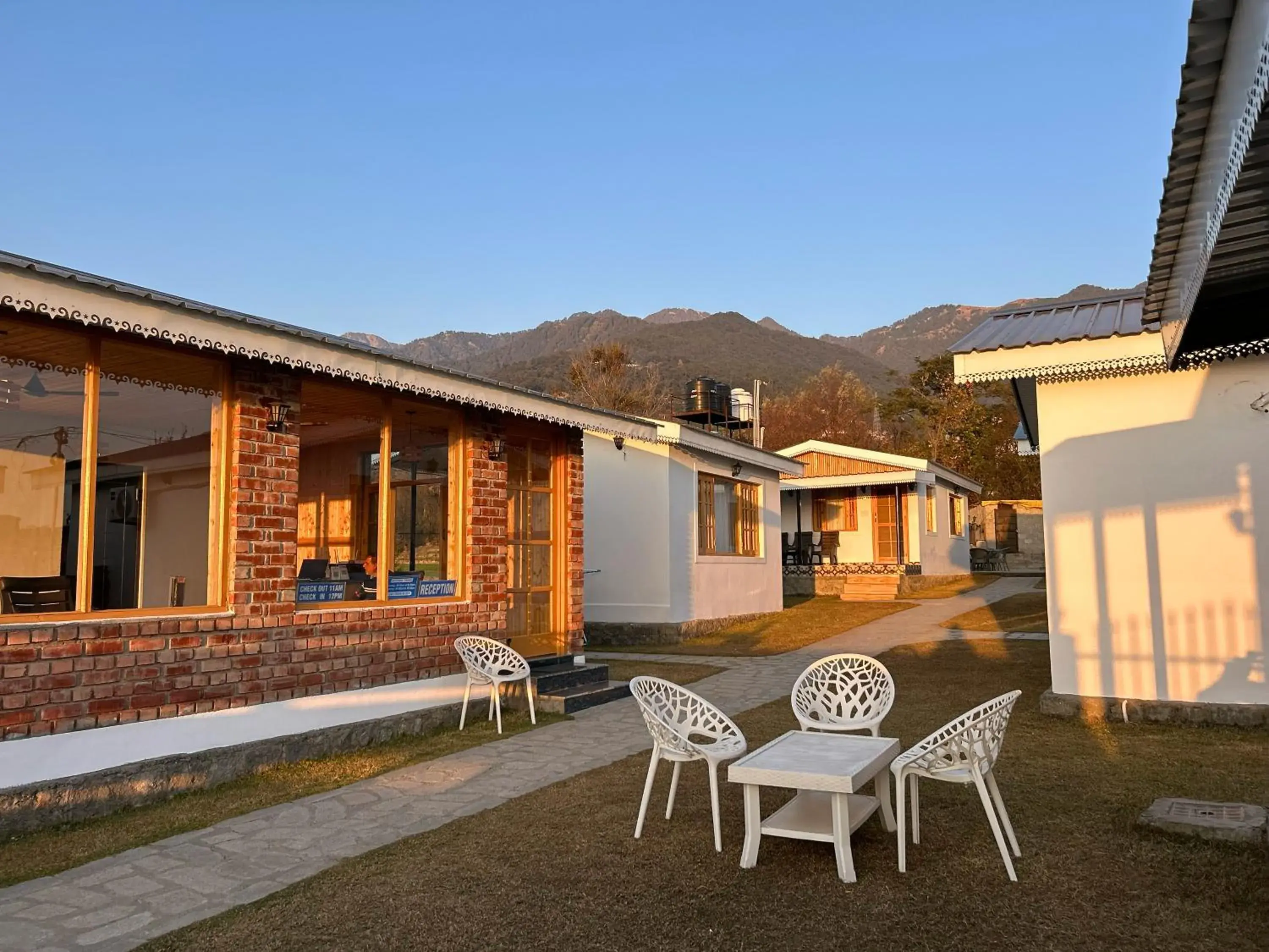 Saanjh Cottages - Hotel in Bir Saanjh Cottages - Hotel in Bir