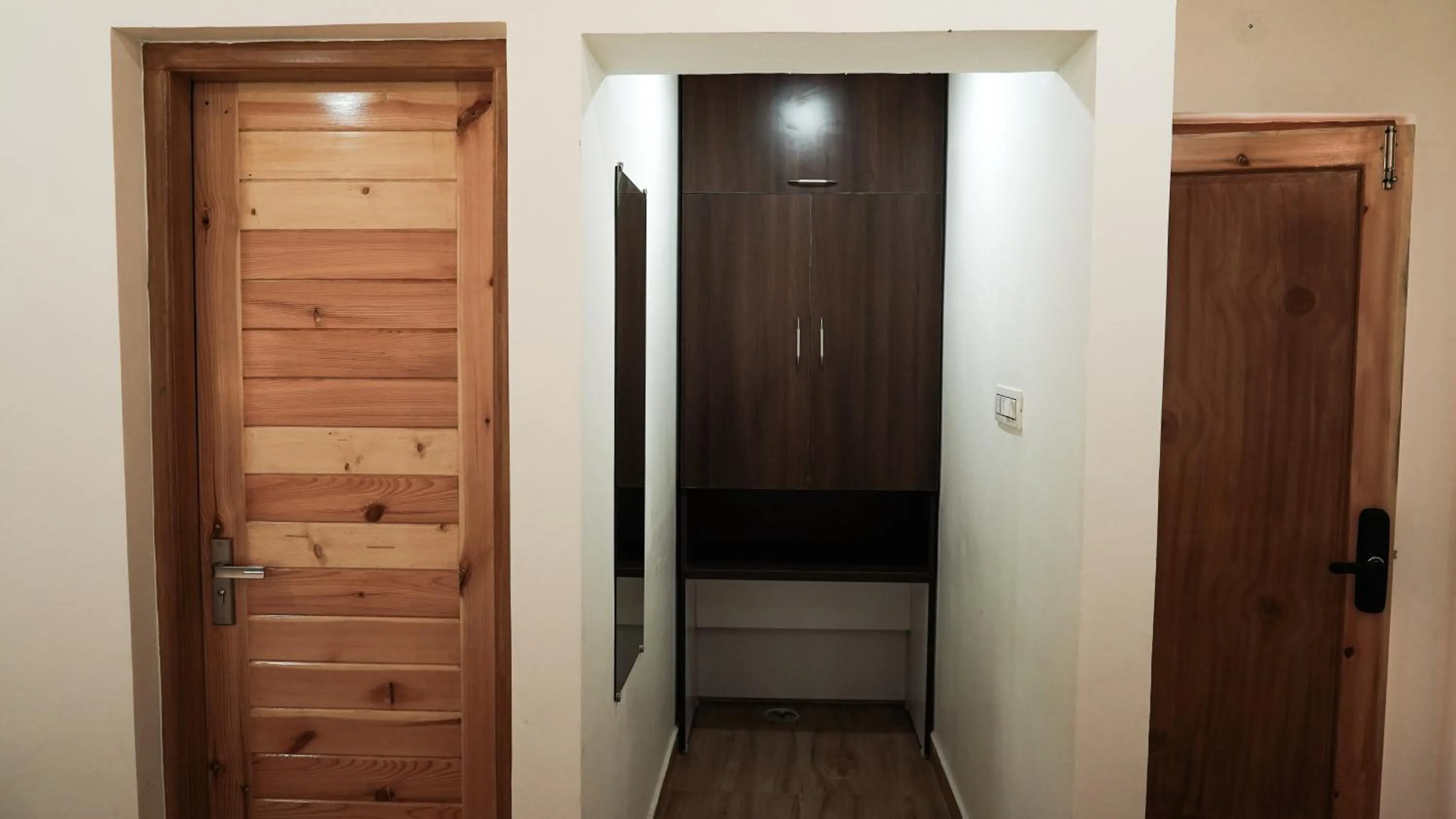 wardrobe in Saanjh Cottages