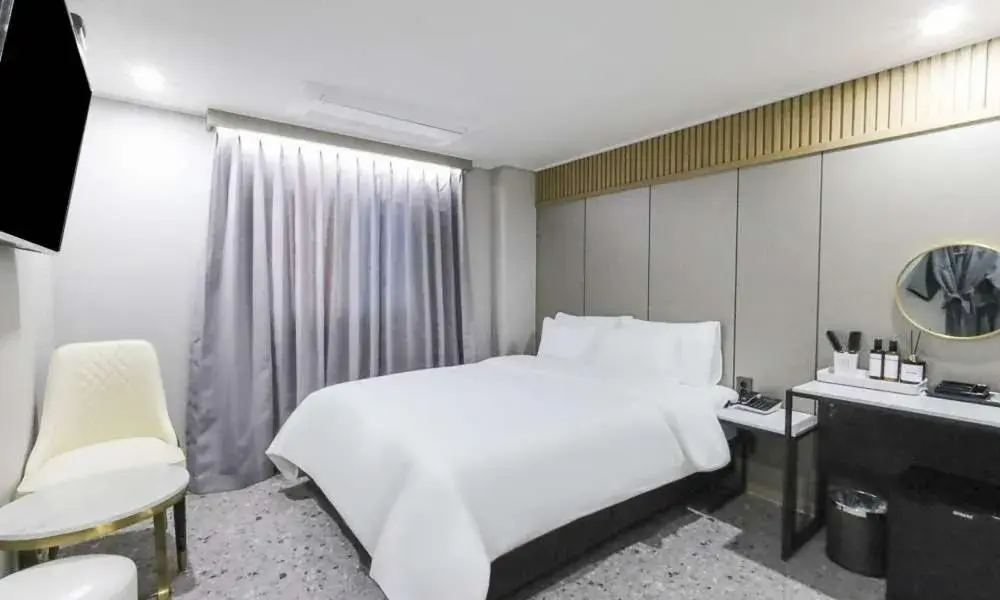 Bed in JECHEON No 25 HOTEL Bed in JECHEON No 25 HOTEL