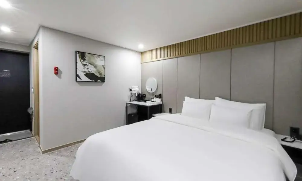 Bed in JECHEON No 25 HOTEL Bed in JECHEON No 25 HOTEL