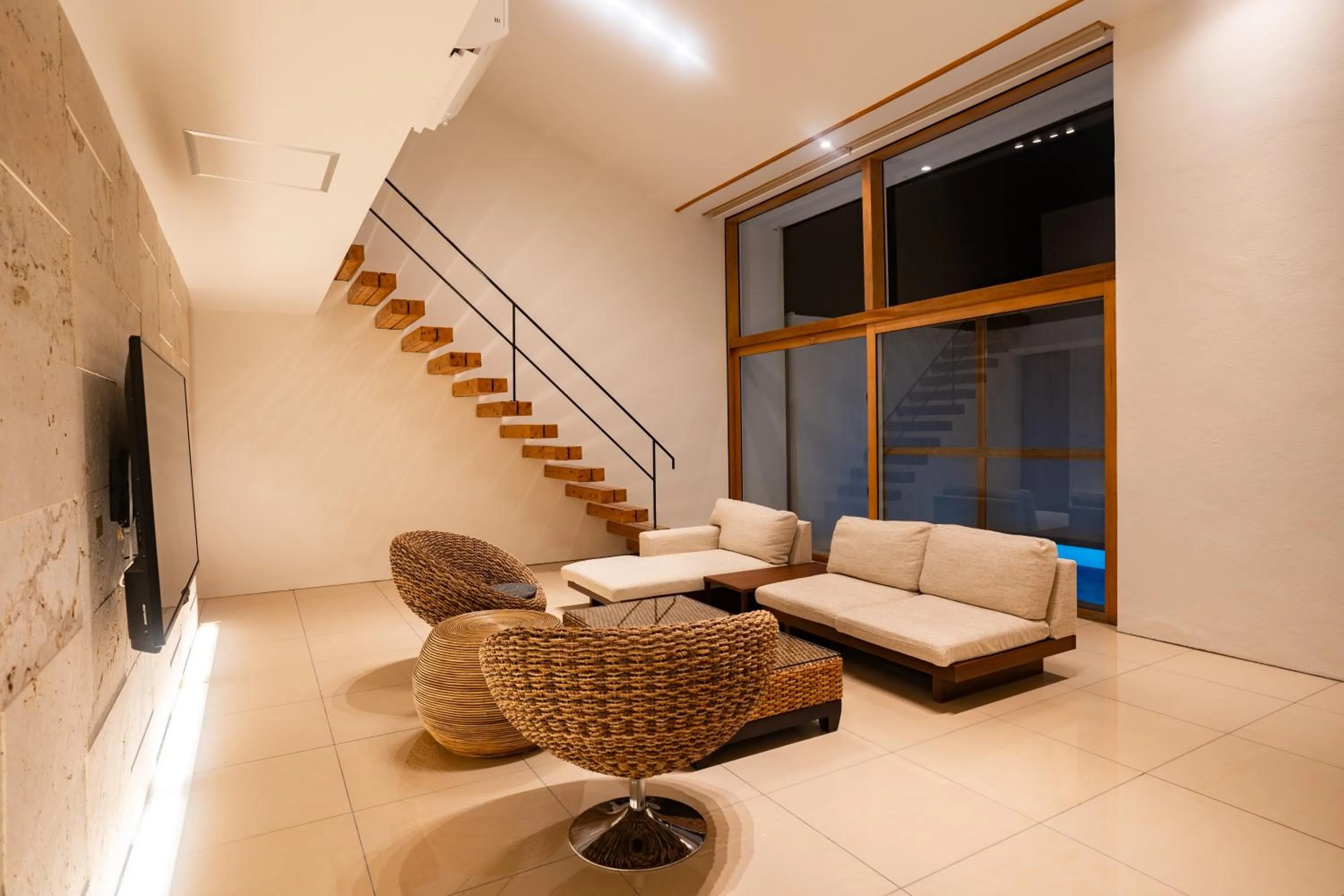 Living room in Secret Villas by Relapool